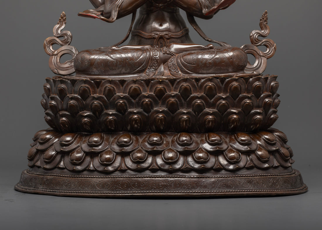 Avalokiteshvara (Chenrezig): The Bodhisattva of Infinite Compassion