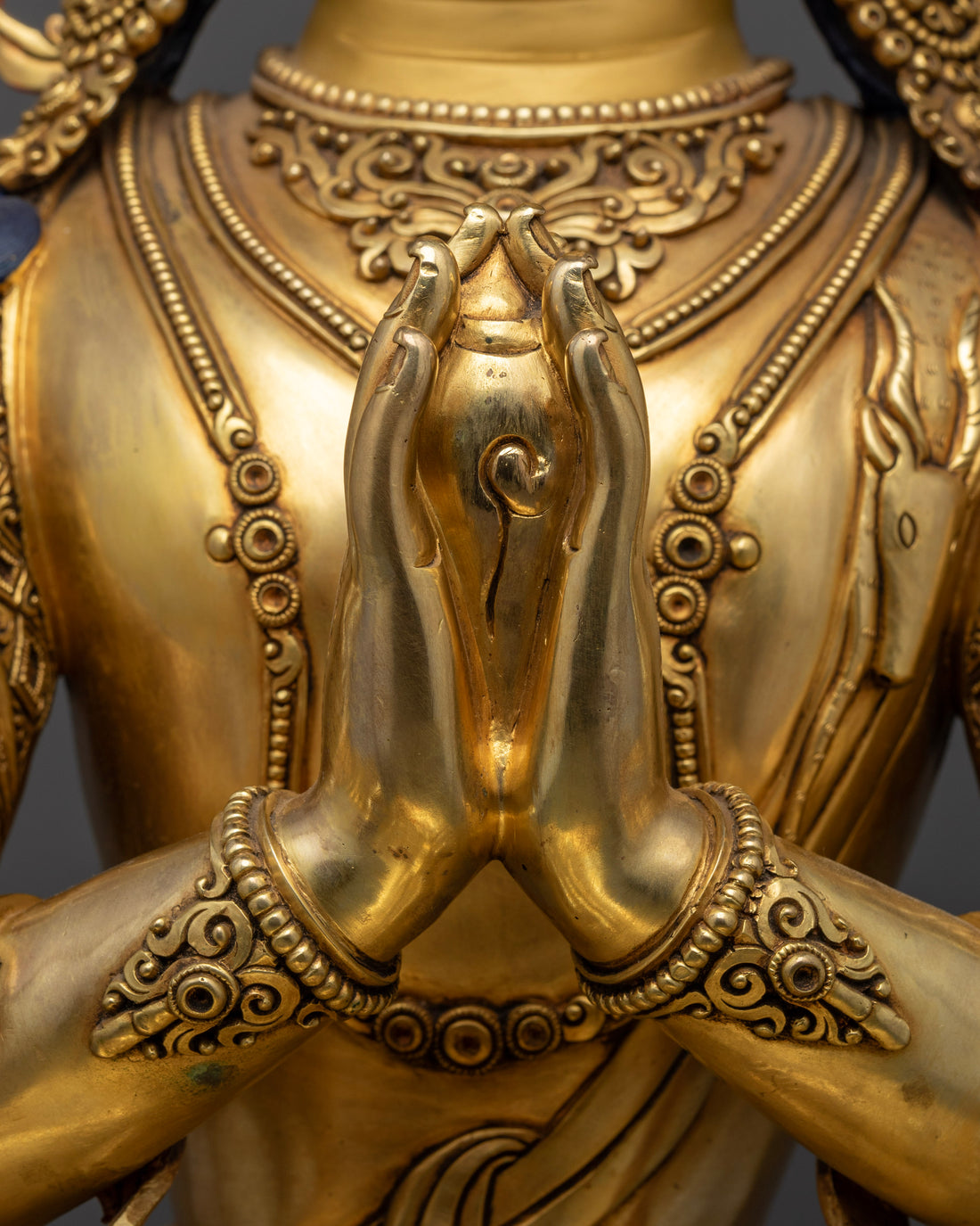 Chenrezig Statue: Inspiring Compassion and Enlightenment