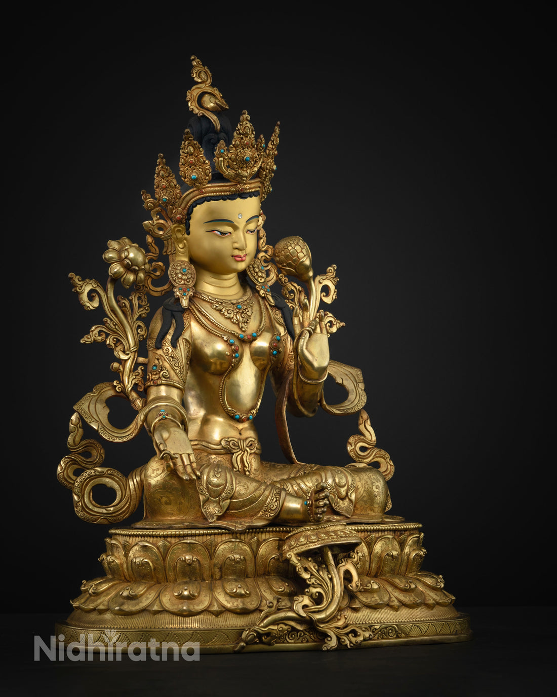 Green Tara Statue: Compassion & Healing