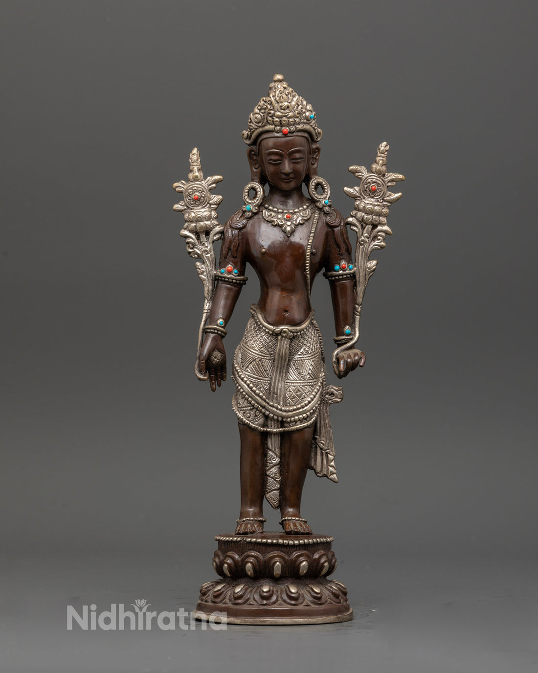 Handmade Avalokiteshvara Statue: Artistry from Nepal