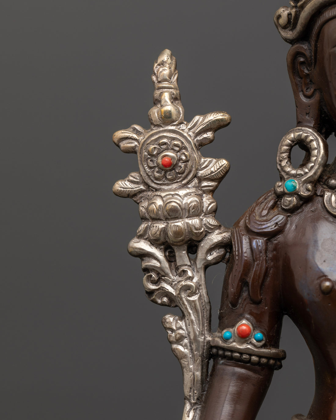 Handmade Avalokiteshvara Statue: Artistry from Nepal