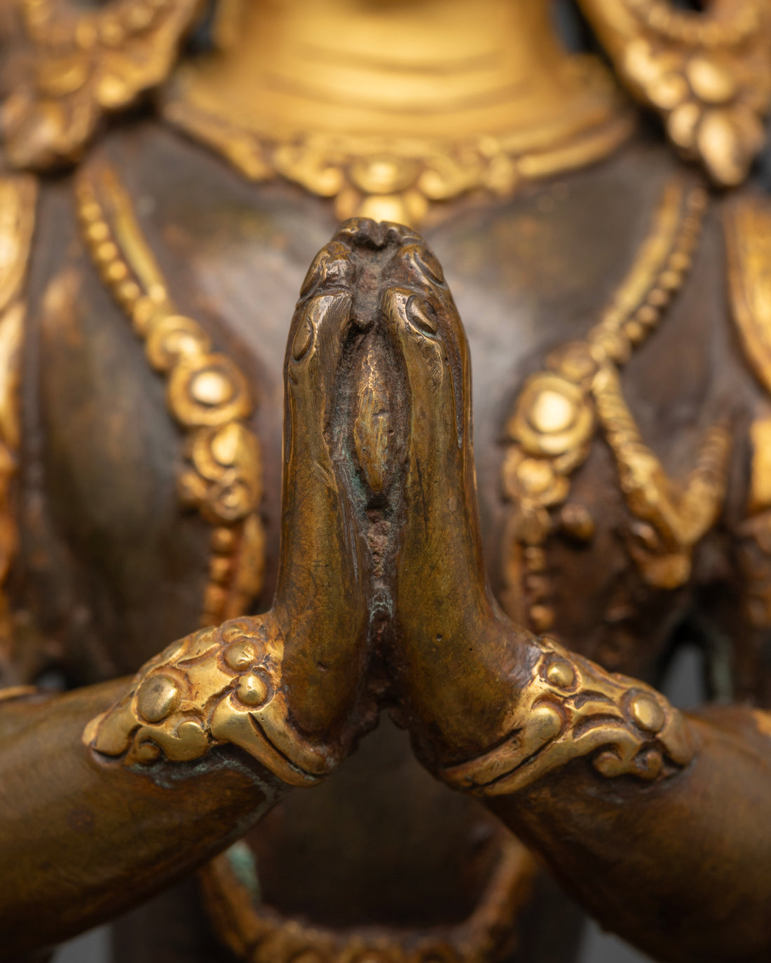 The Compassionate Presence of Chenresig in Majestic Oxidized Gold