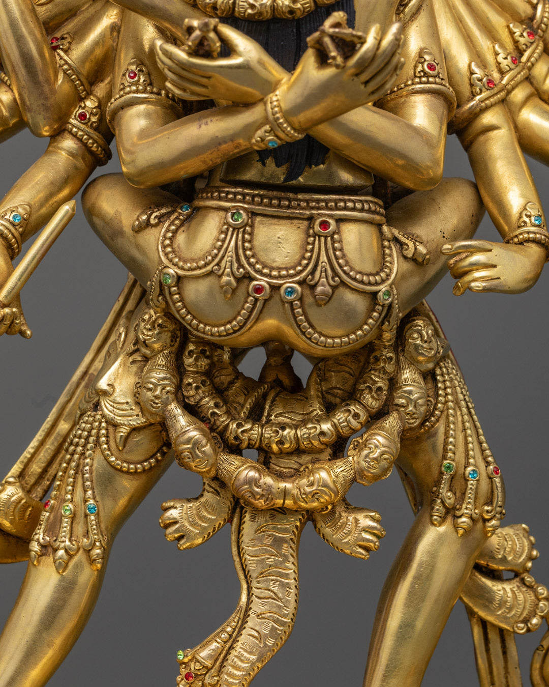 Chakrasambhara with Vajravarahi Statue