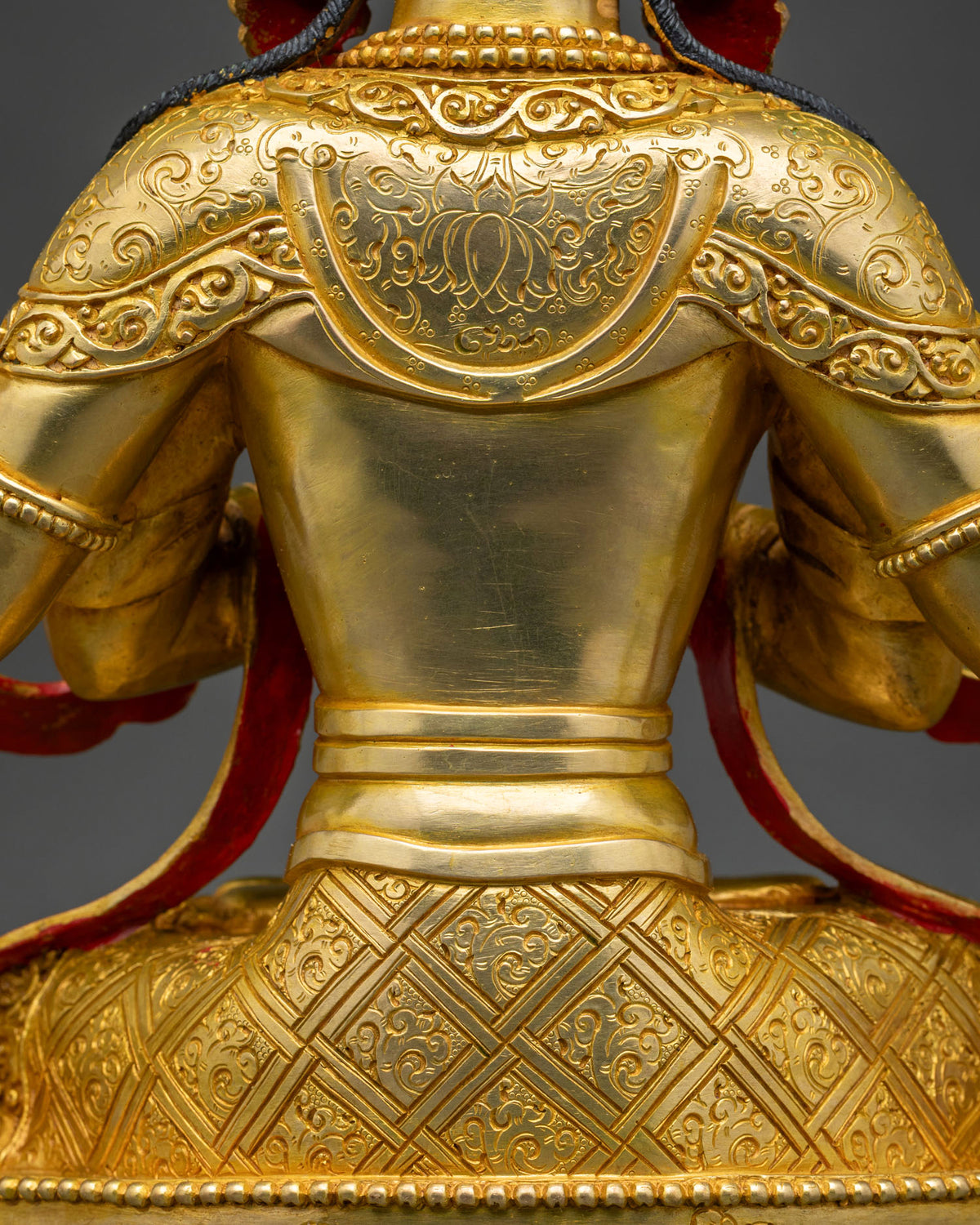 Four-Armed Chenrezig Statue – Bodhisattva of Compassion for Meditation
