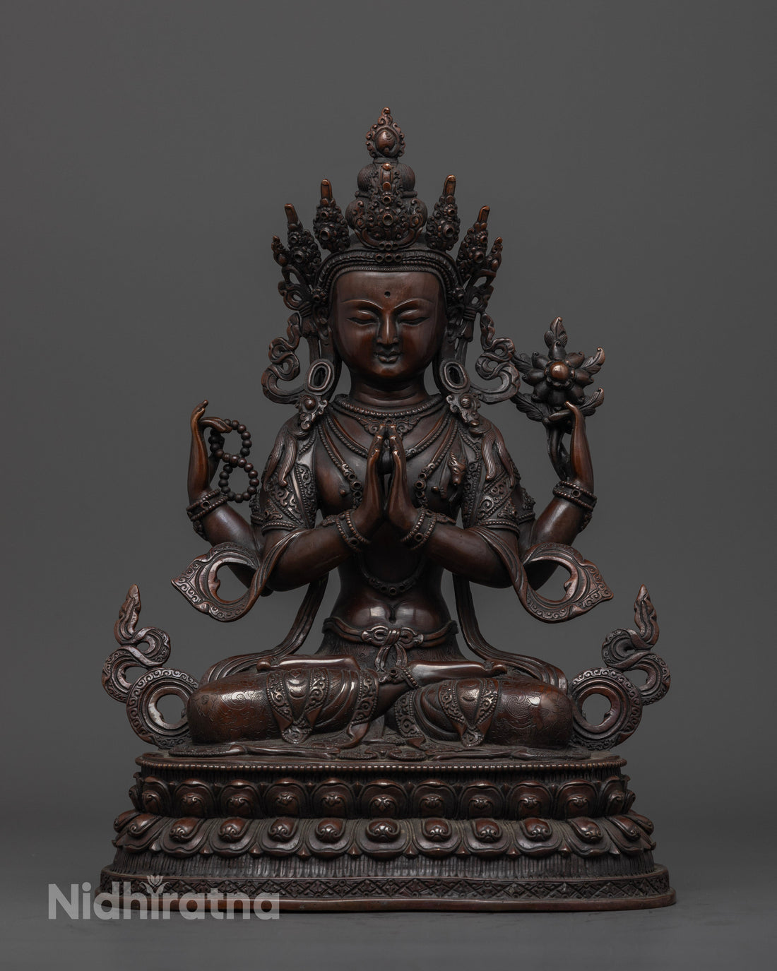 Oxidized Chenrezig Statue: Elegant Compassionate Art