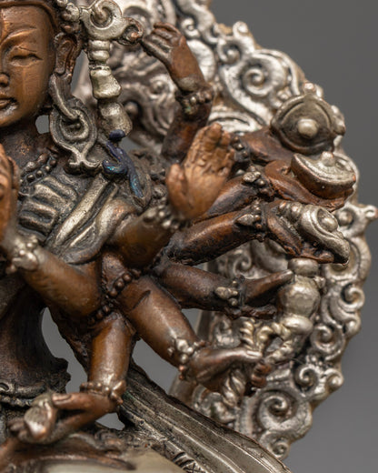 Chundi statue hollow chamber designed for placing auspicious mantras and relics, enhancing spiritual energy and concentration.