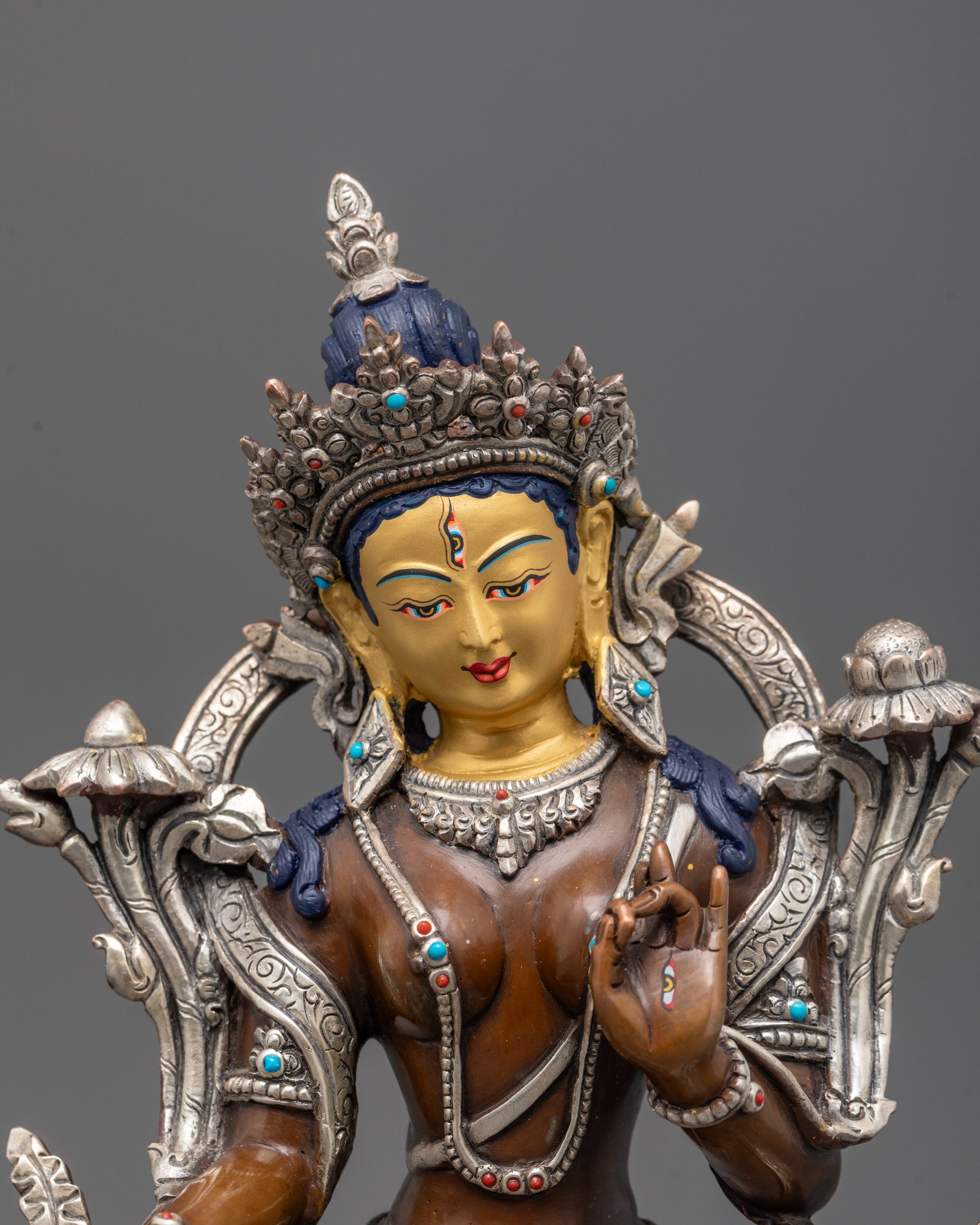 Close-Up of White Tara’s Serene Expression Highlighting Intricate Details