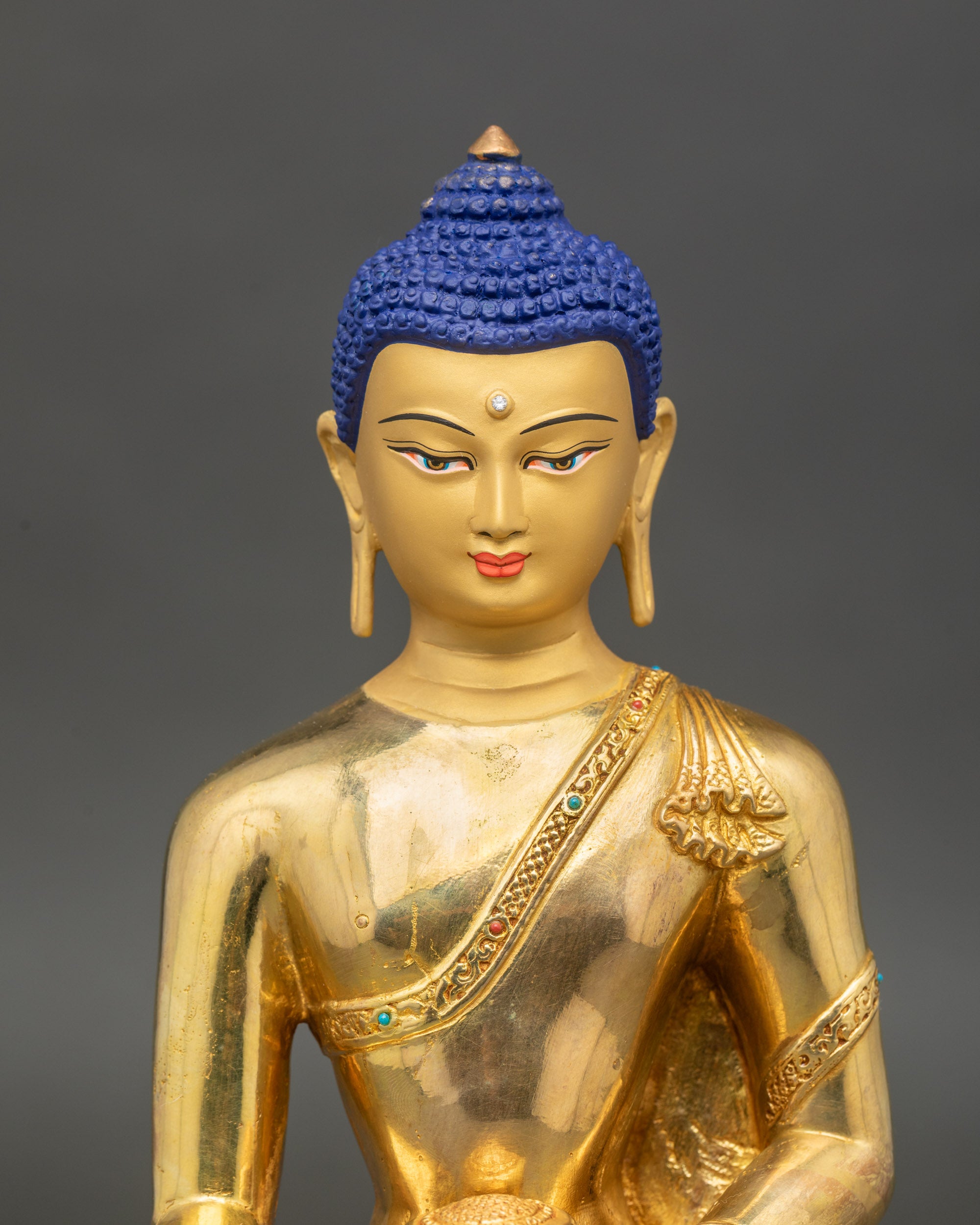 Close-up-Shakyamuni-Buddha-face-serene-expression-meditation-art-Nepal