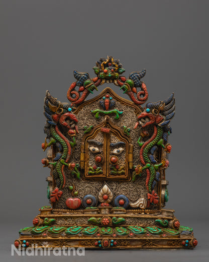 Close-up of intricate filigree patterns and semi-precious stones on Ghau Box
