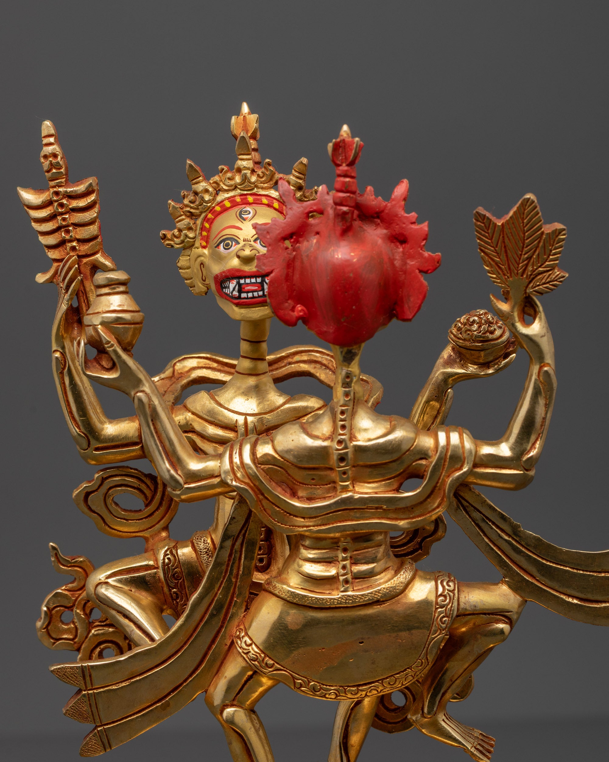 Close up of male Chitipati skull cup and Five-Dry Skull Crown with third eye on forehead