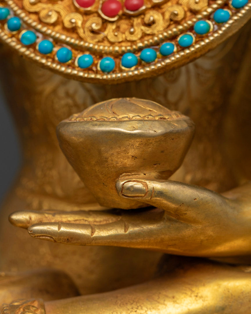 Crowned Shakyamuni Buddha Statue: Tibetan Art