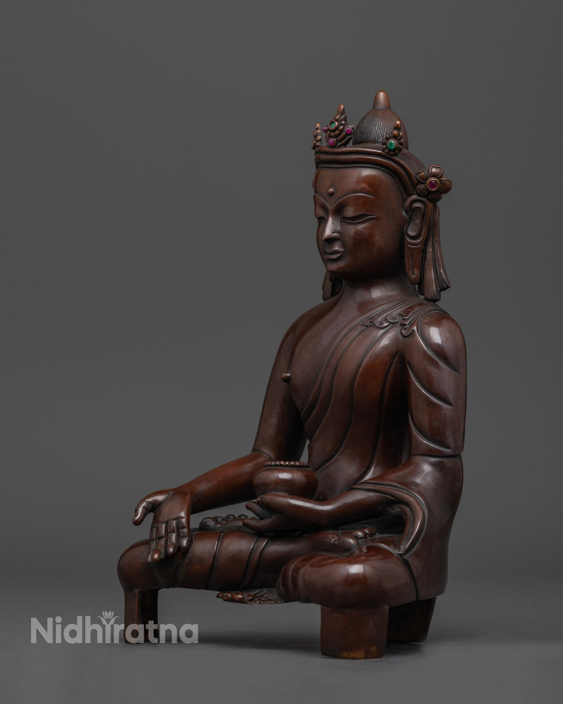 Oxidized Crowned Buddha Shakyamuni: Enhance Your Meditation Space