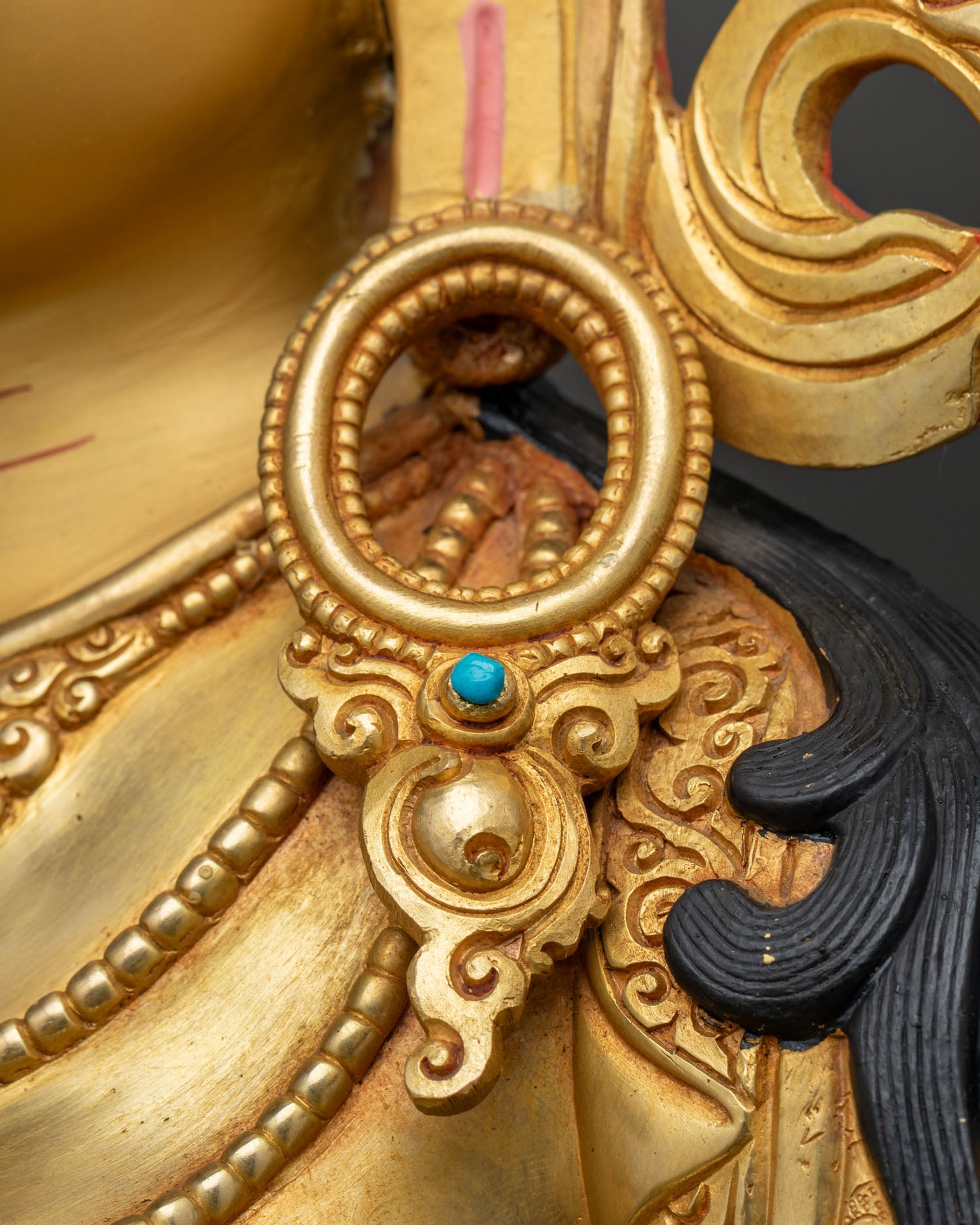 Grand Dukar Statue | White Umbrella Goddess for Spiritual Protection