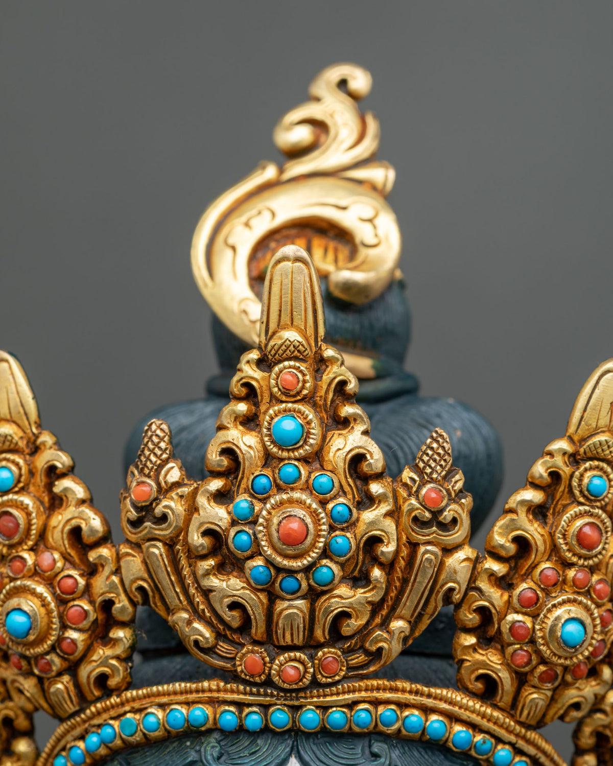 Hand-Painted Dukkar Statue from Nepal | Goddess of The White Parasol
