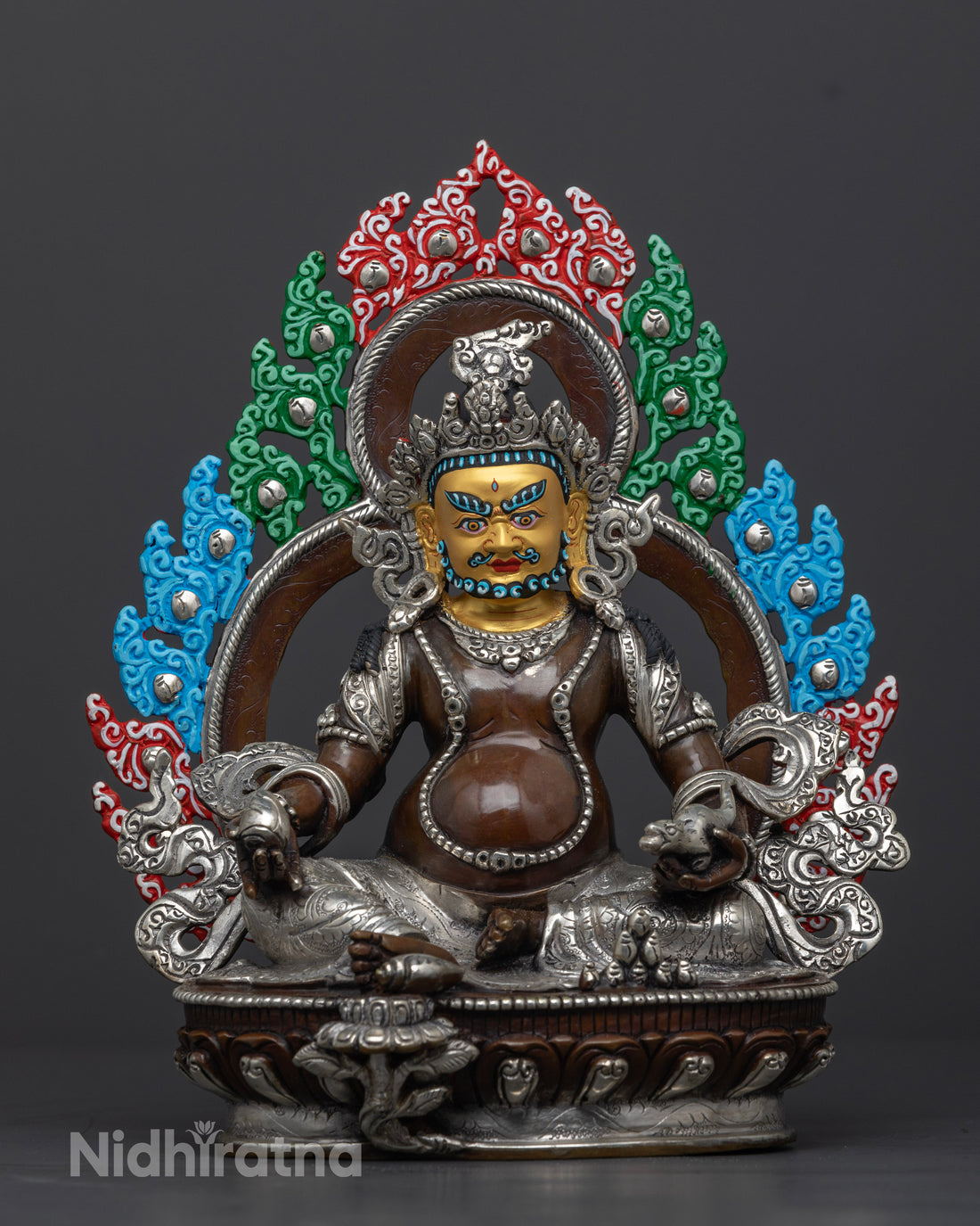 Oxidized Dzambhala Statue: A Spiritual Representation of Wealth