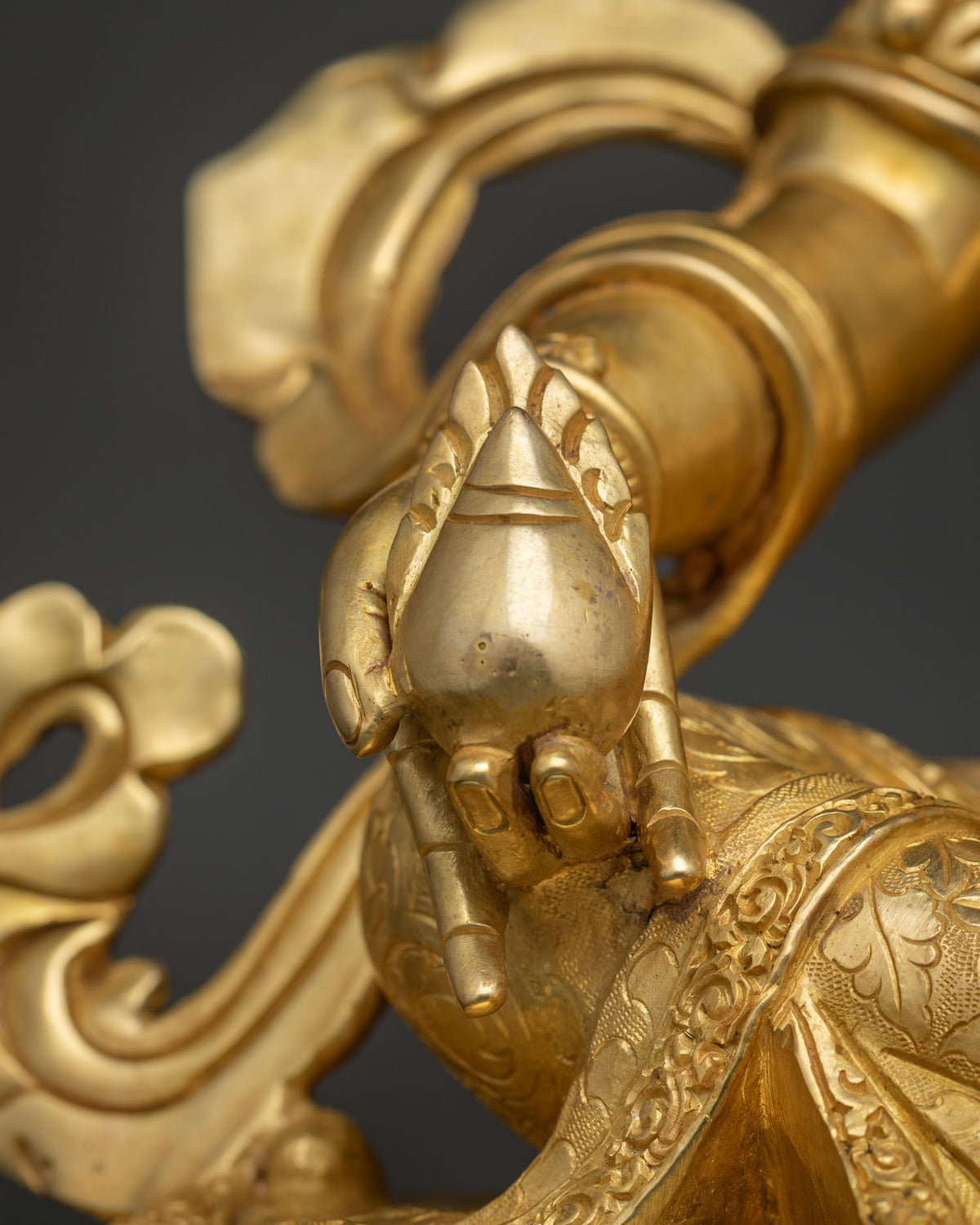 Yellow Dzambhala Statue | Embodiment of Wealth & Sacred Abundance