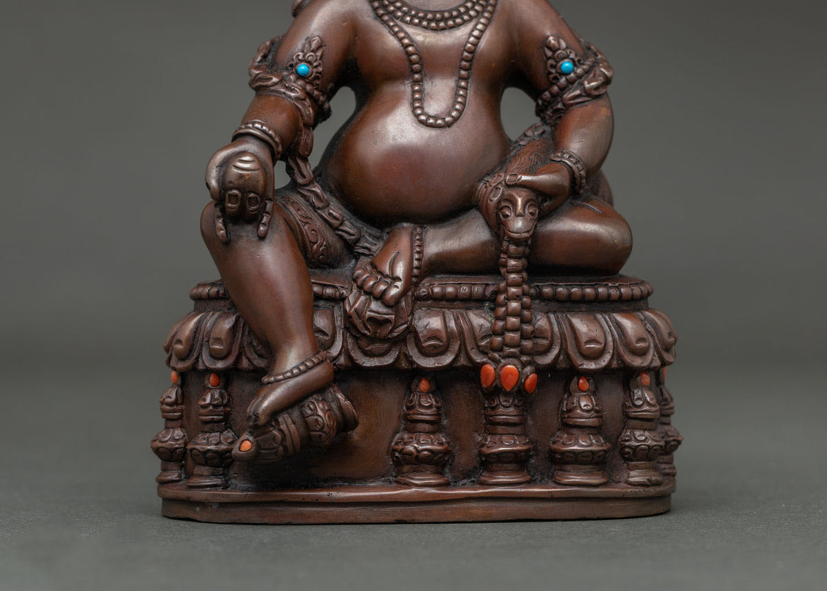 Dzambhala Statue