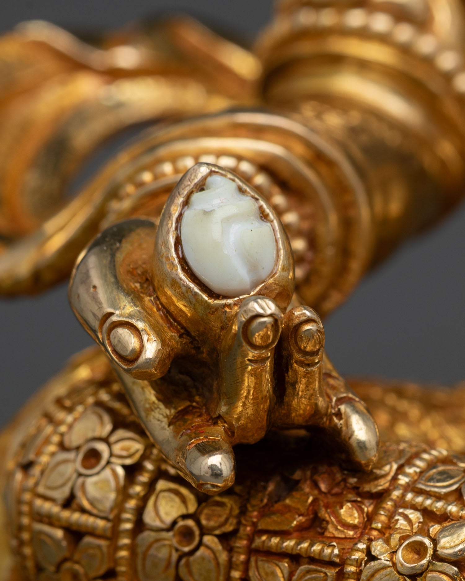 Dzambhala Statue – God of Wealth & Prosperity from Nepal