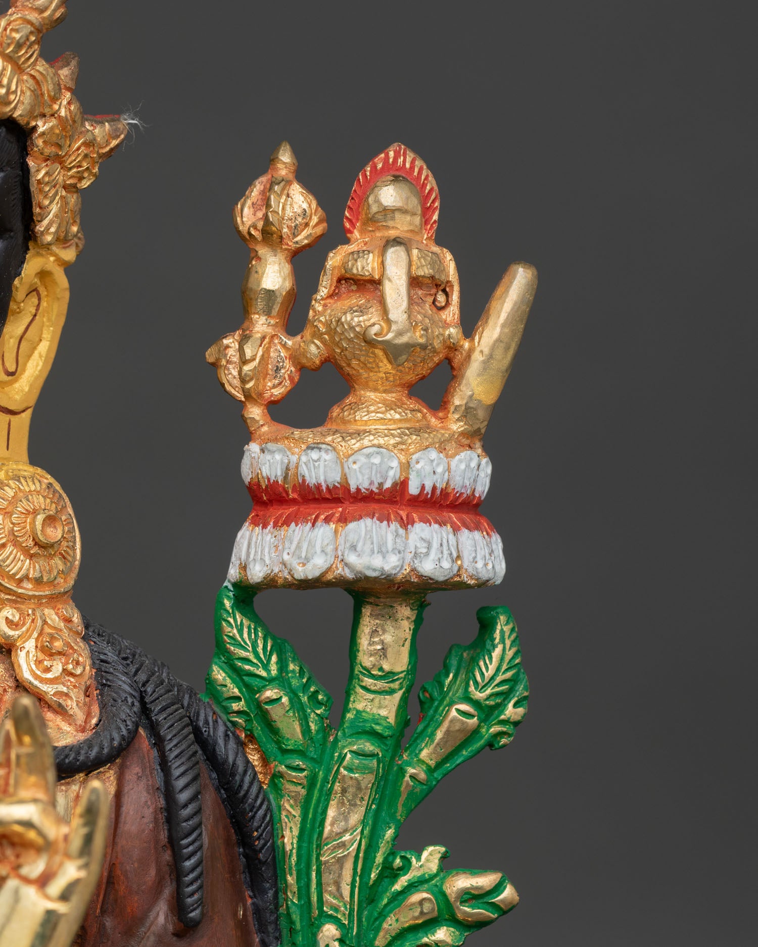 Yuthok Yoten Gonpo Statue