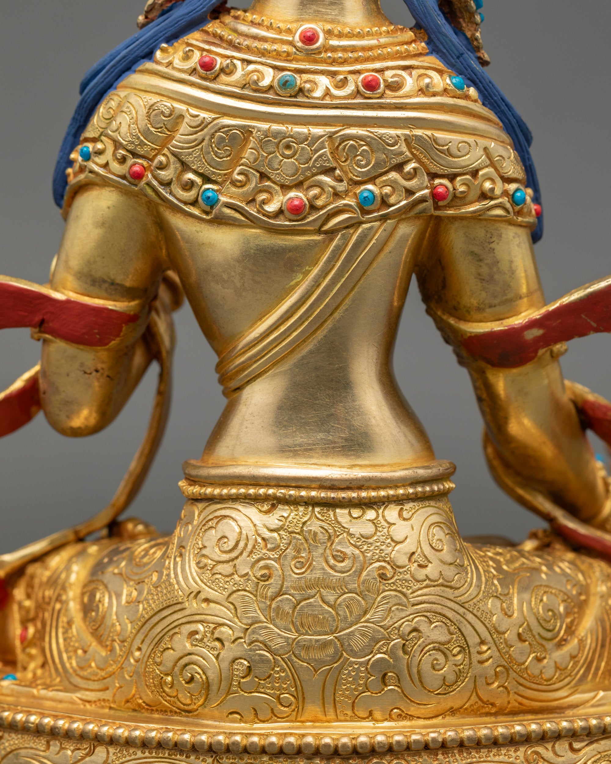 Dukar (Sitatapatra) Statue | Buddhist Deity of Spiritual Protection