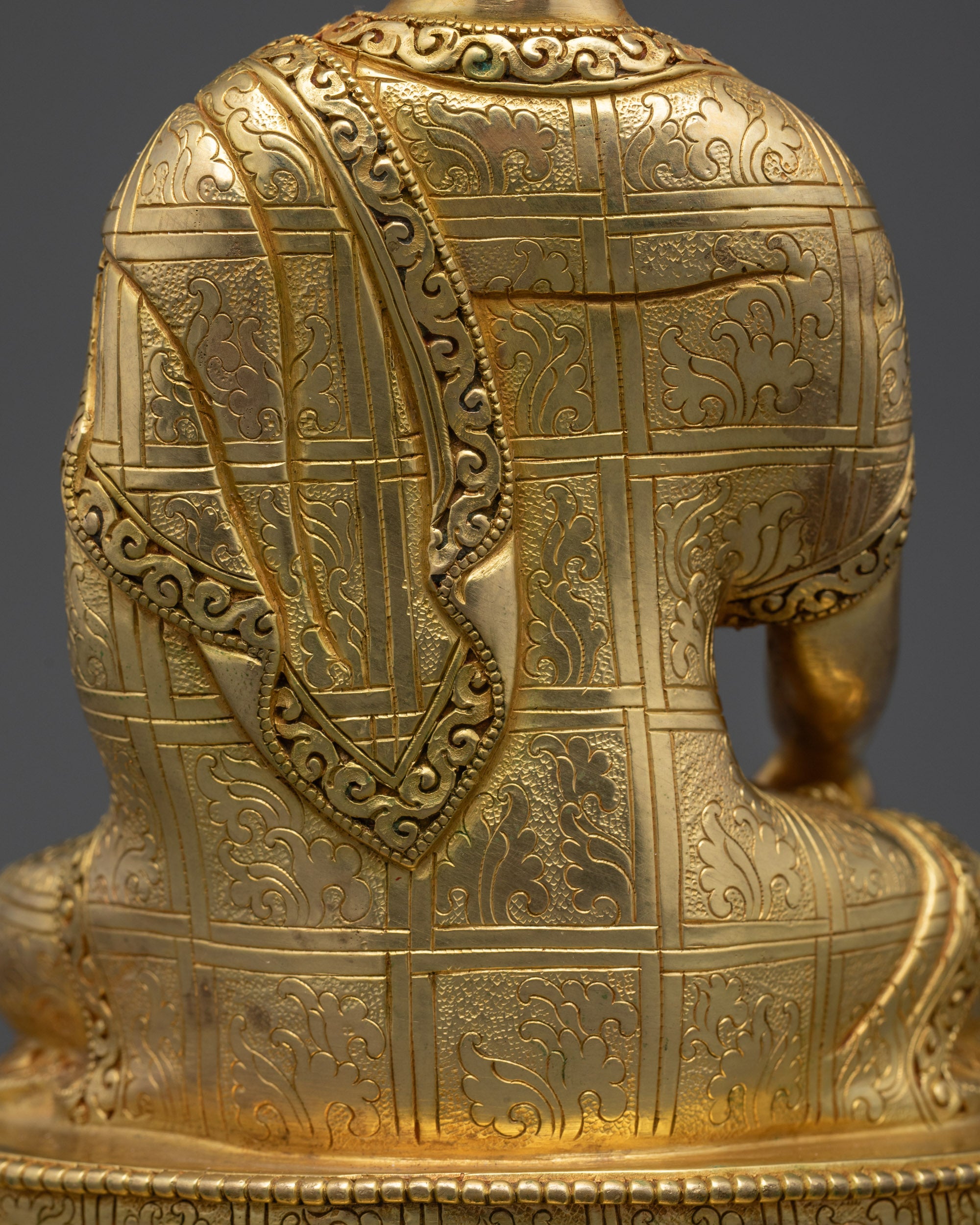 Shakyamuni Buddha Statue