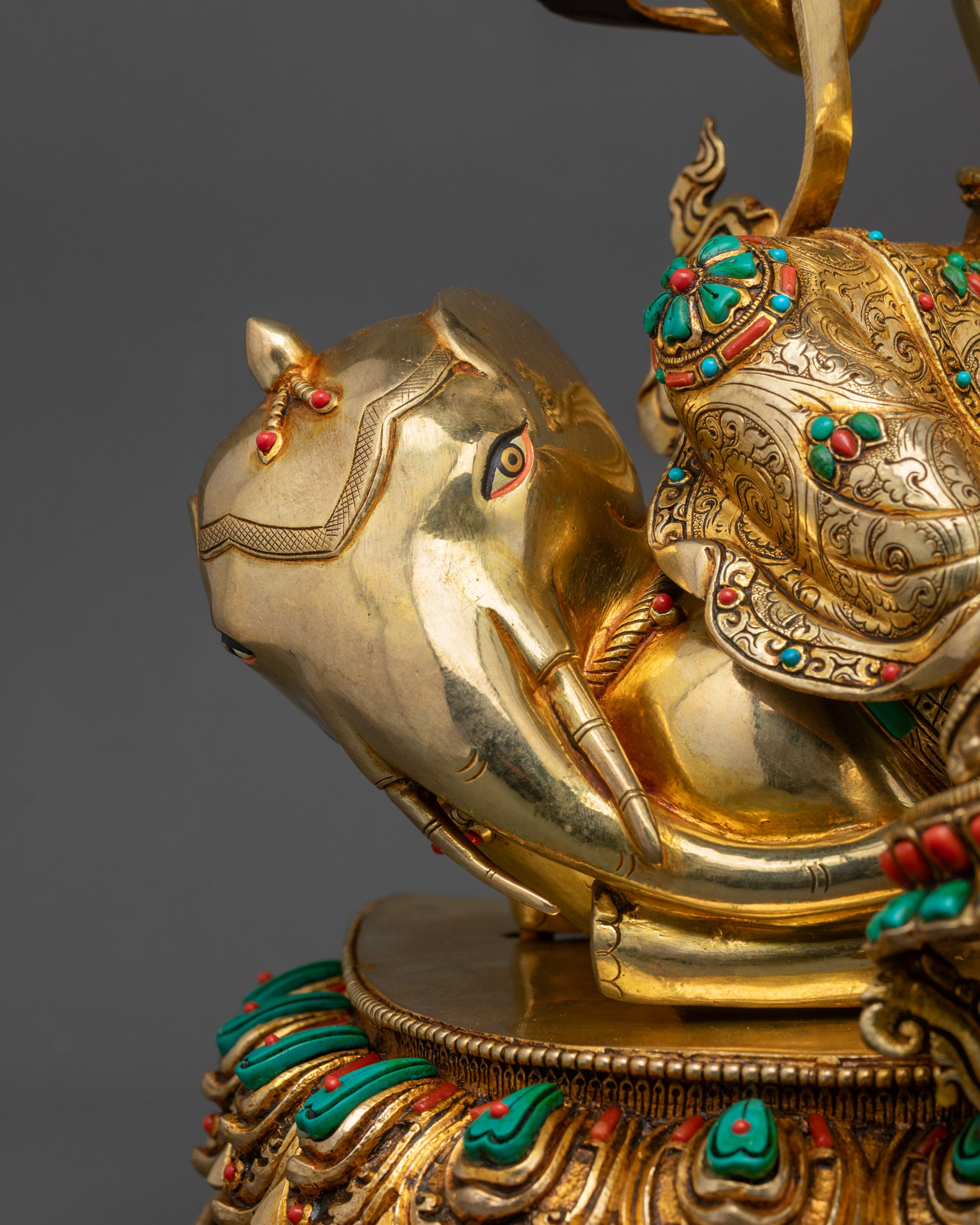 Spiritual Samantabhadra Statue | Exquisite Handmade Himalayan Artwork