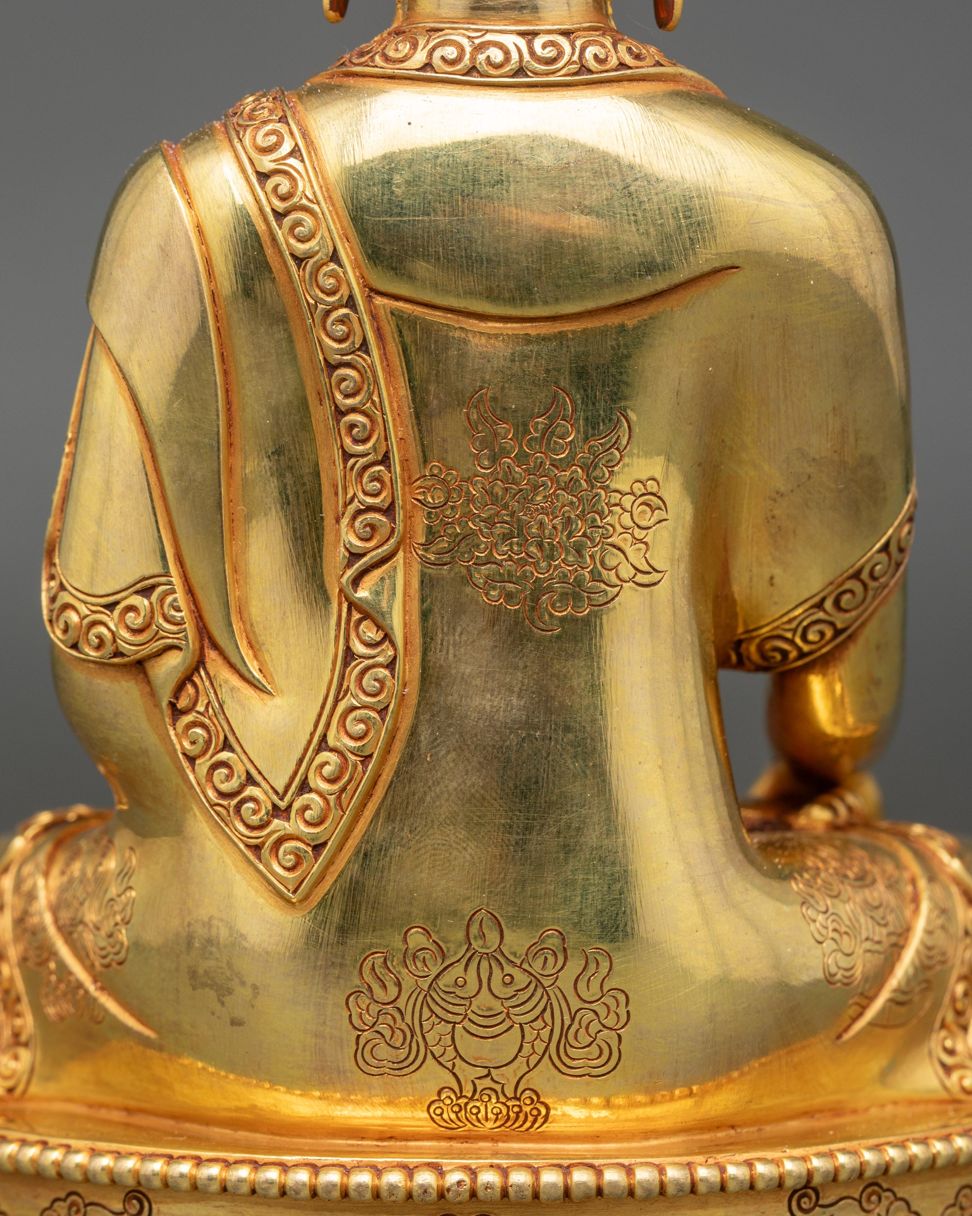 Seated Buddha Statue | Traditional Himalayan Buddhist Artwork