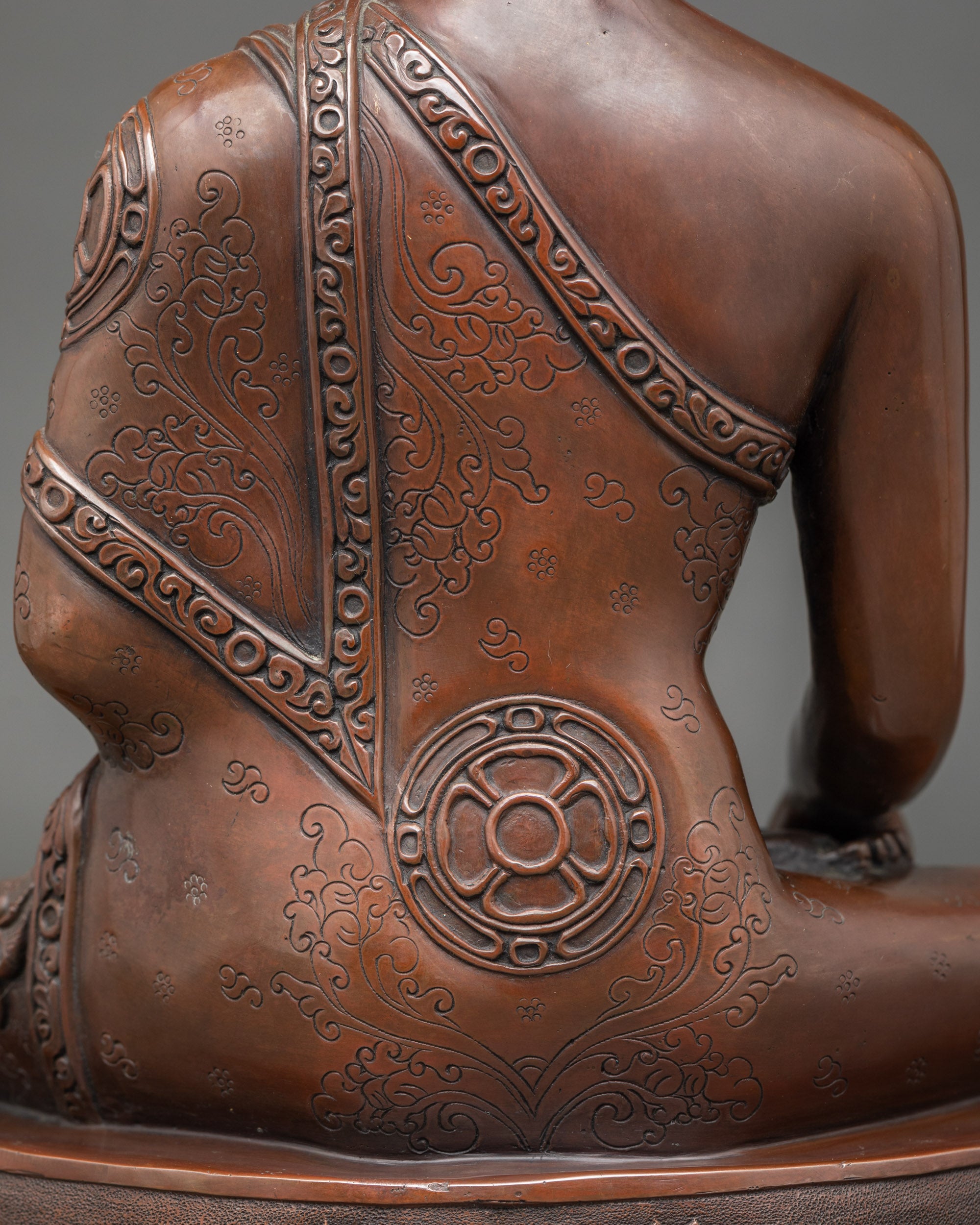 Traditional Shakyamuni Buddha Statue for Sacred Space