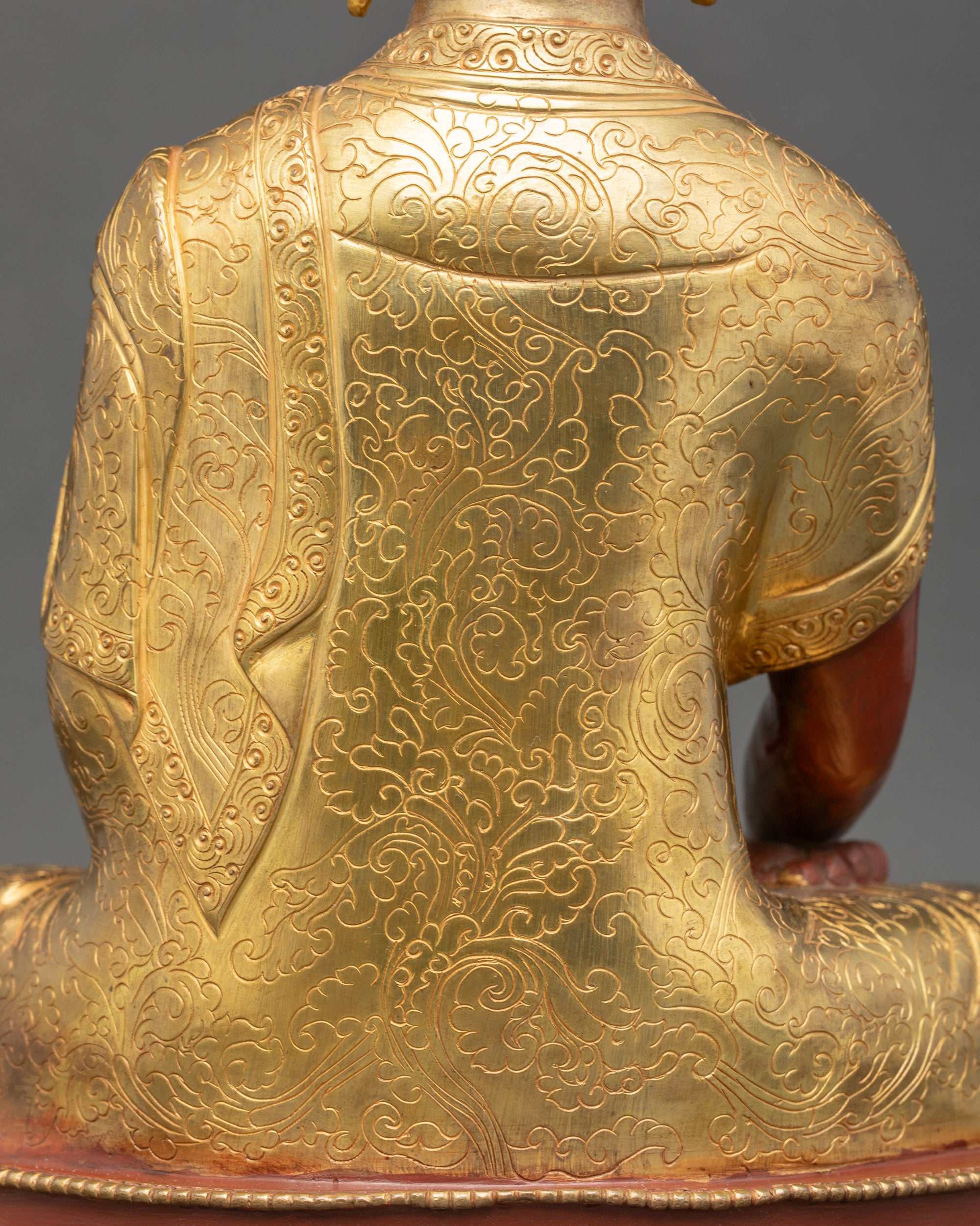 Buddha Shakyamuni Statue