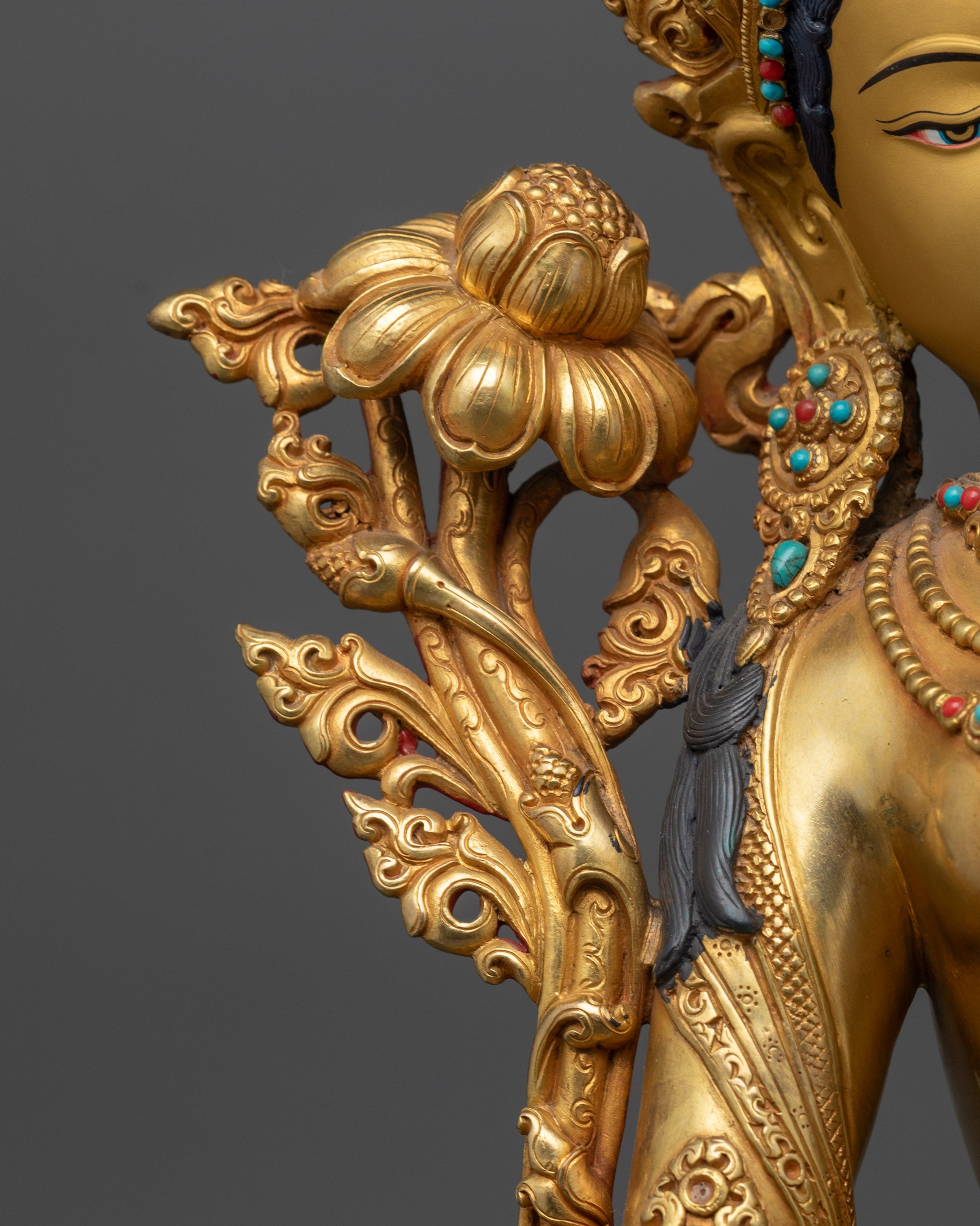 Seven-Eyed White Tara Sculpture | Longevity & Peaceful Energy Decor