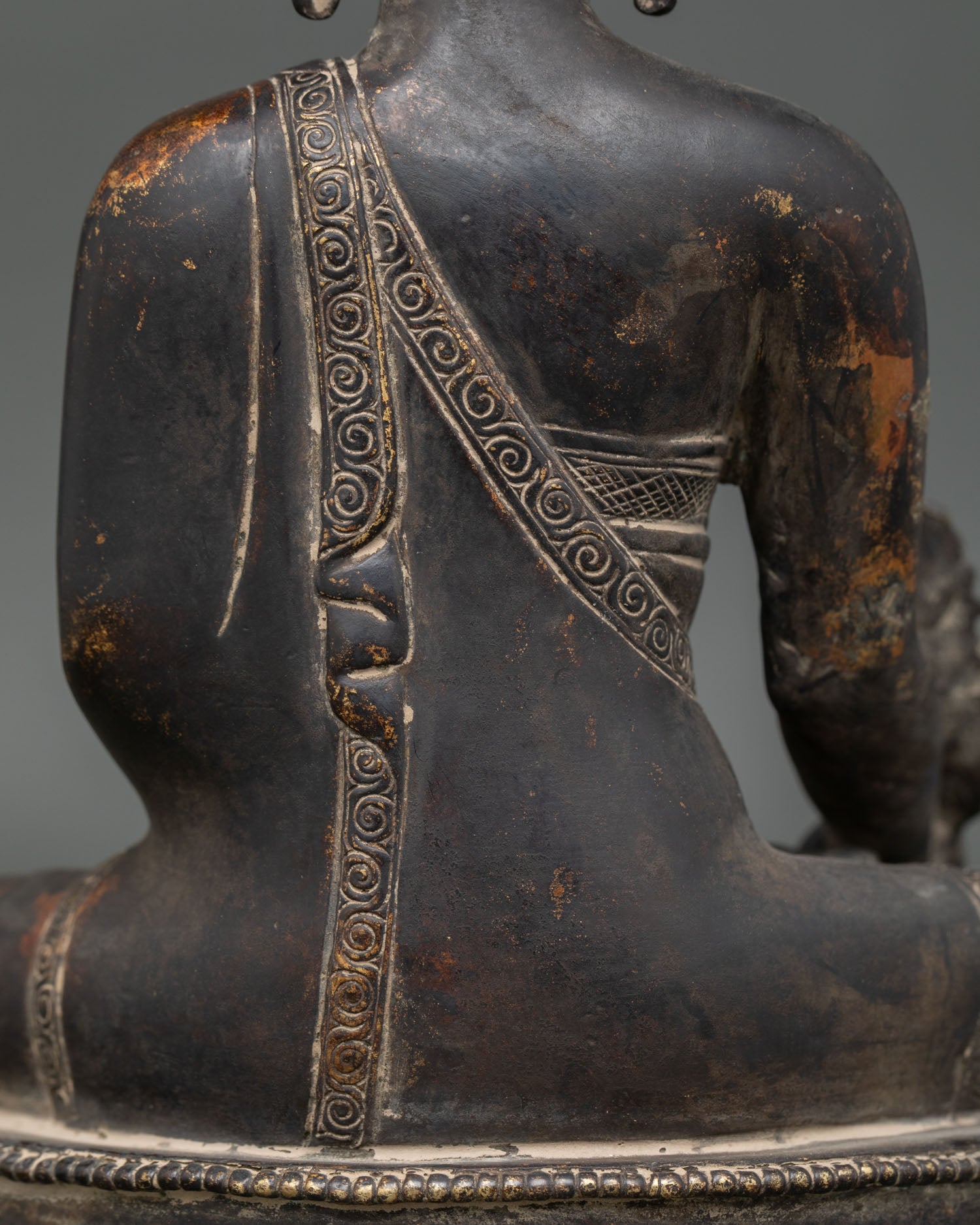 Medicine Buddha Statue