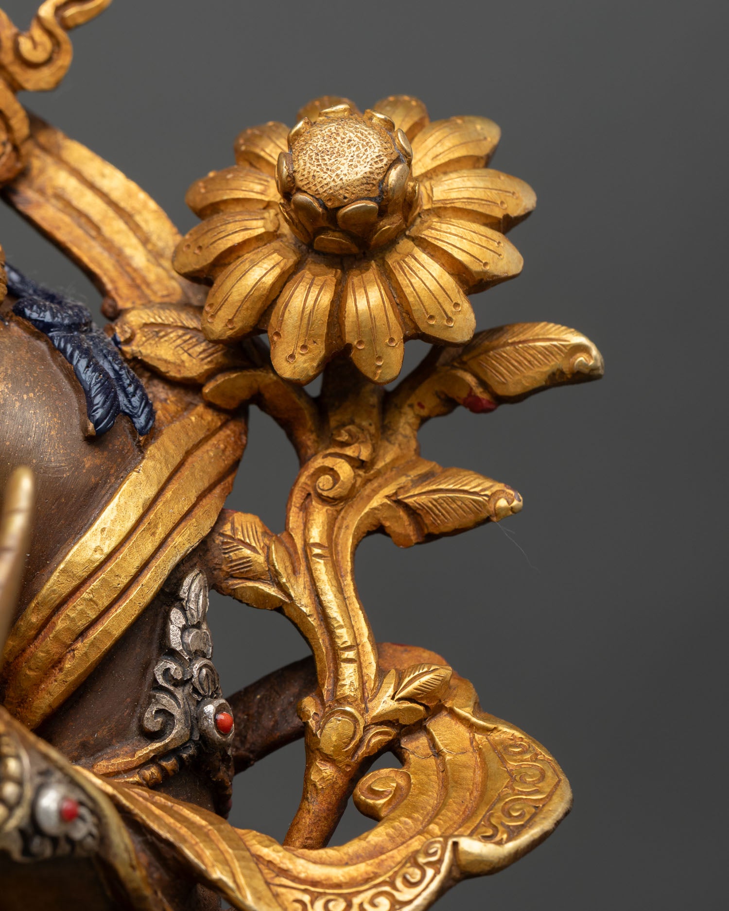 Green Tara Statue – Female Bodhisattva of Compassion