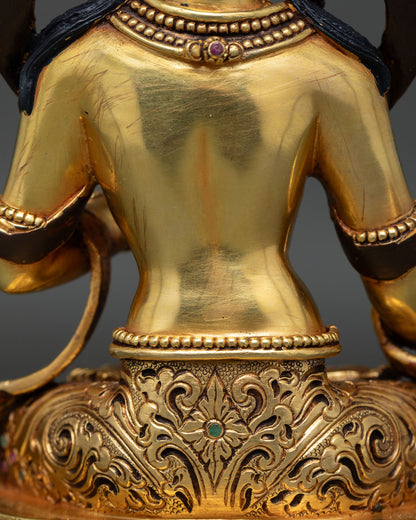 Dukar Statue