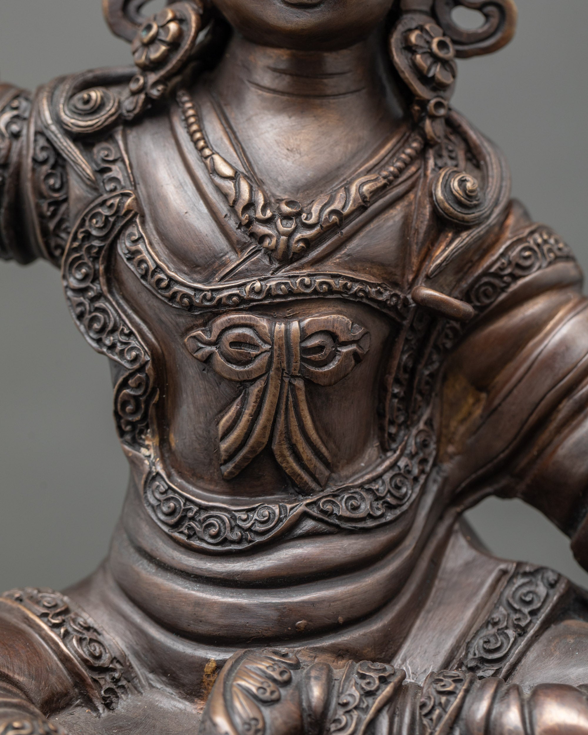 Guru Rinpoche Statue