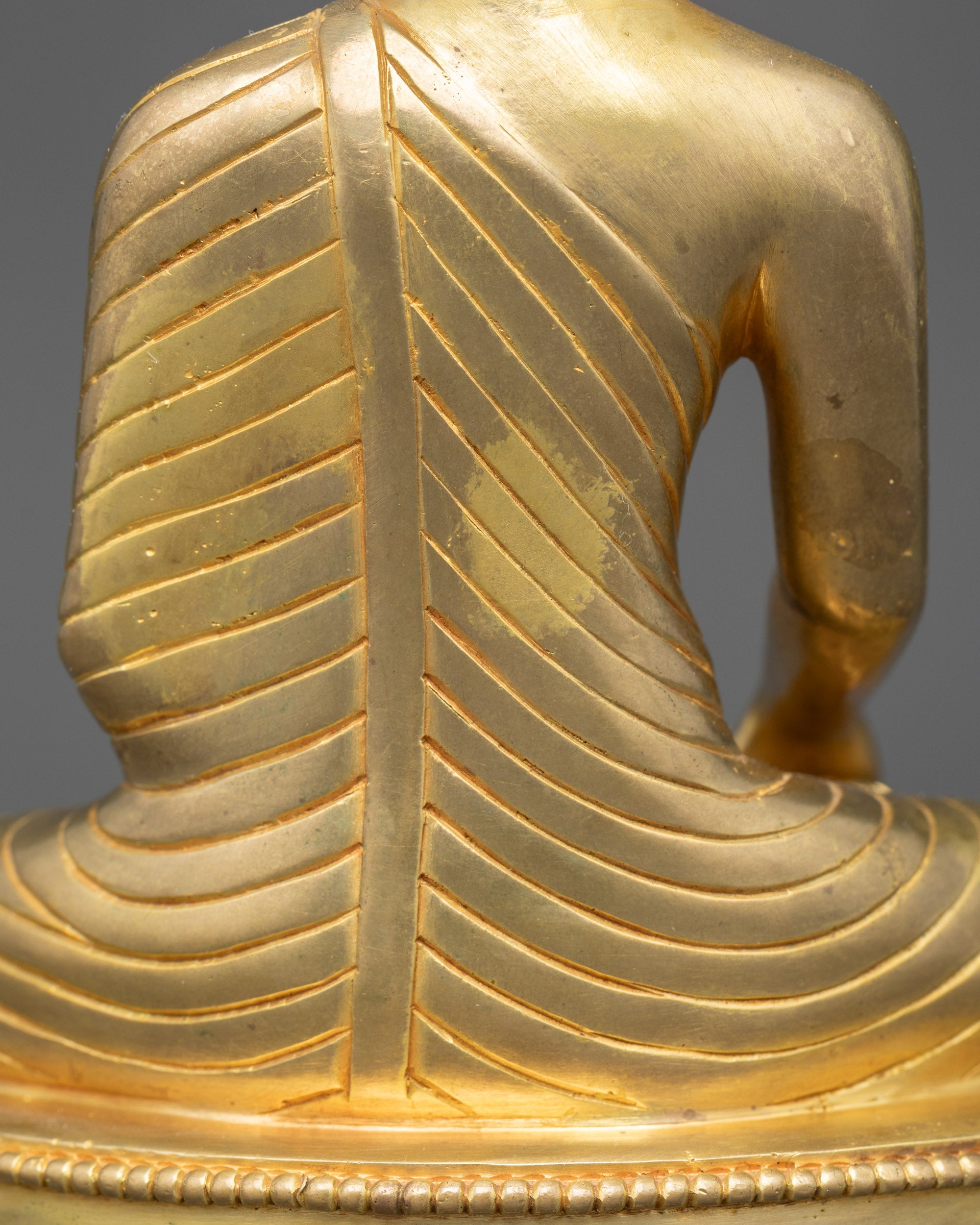 Shakyamuni Buddha Statue