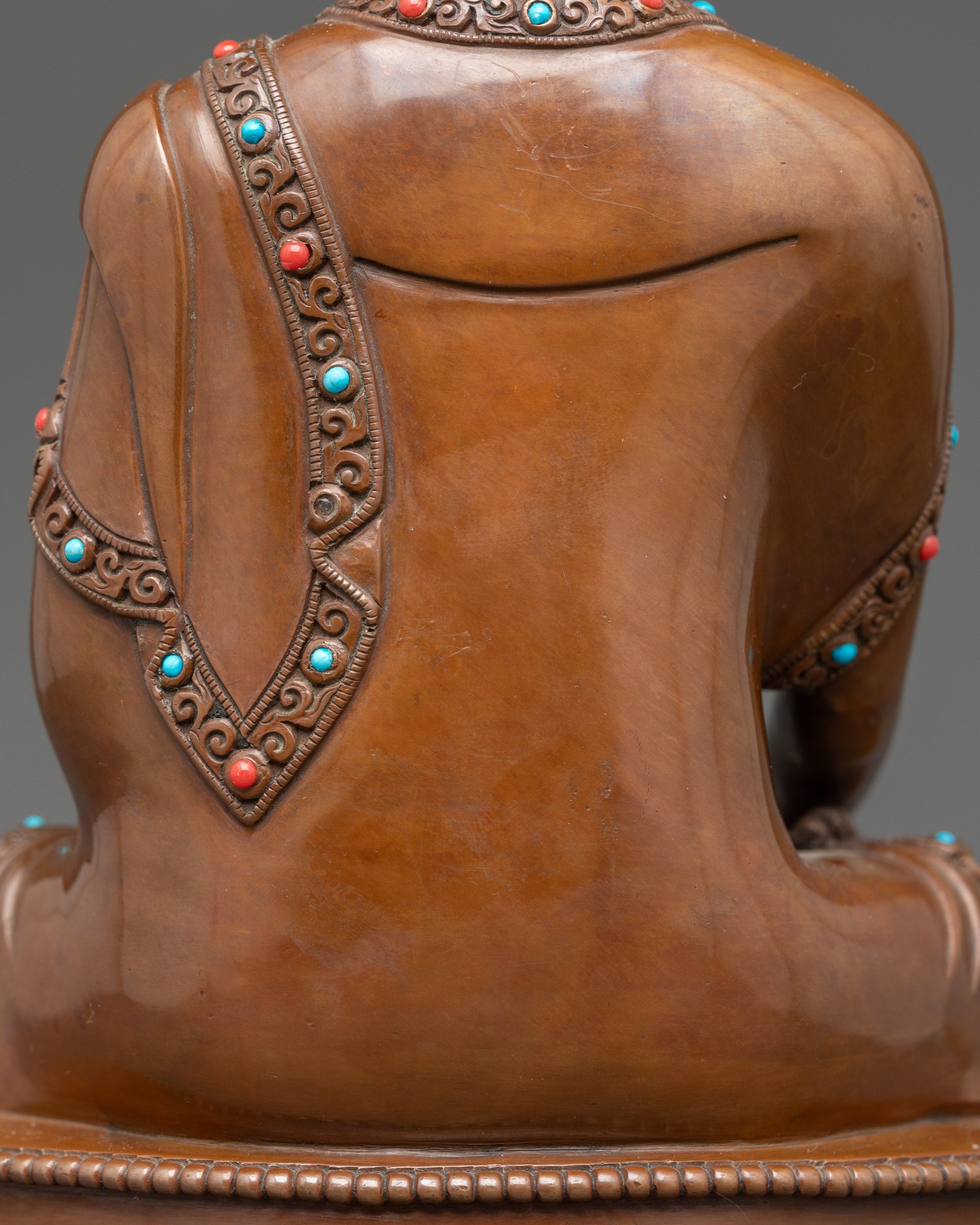 Buddha Shakyamuni Statue