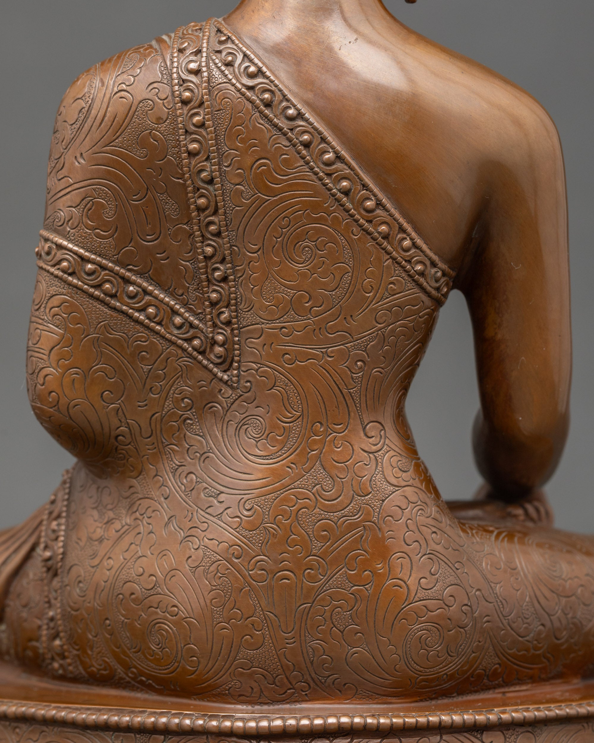 Buddha Shakyamuni Statue