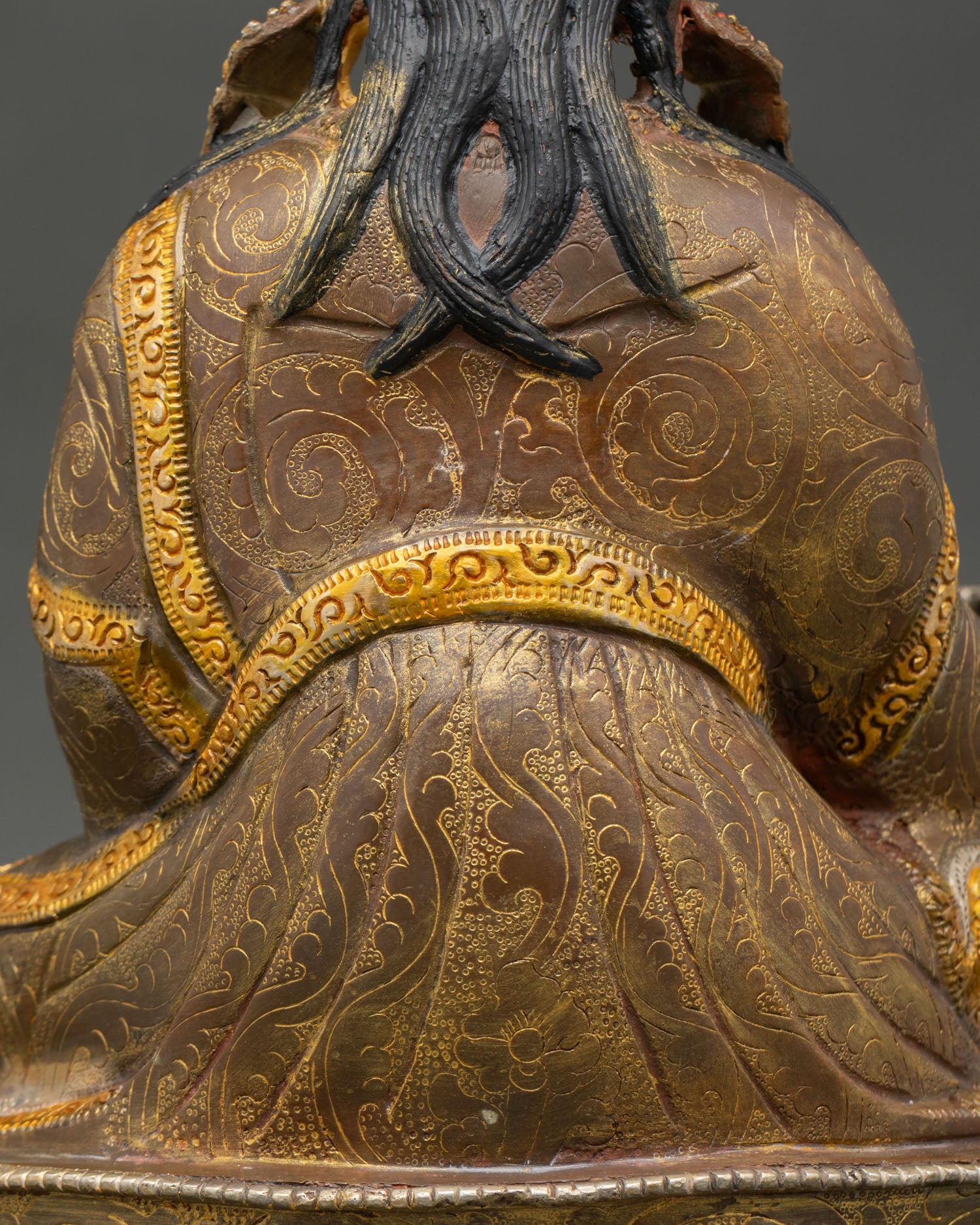 Guru Rinpoche Statue
