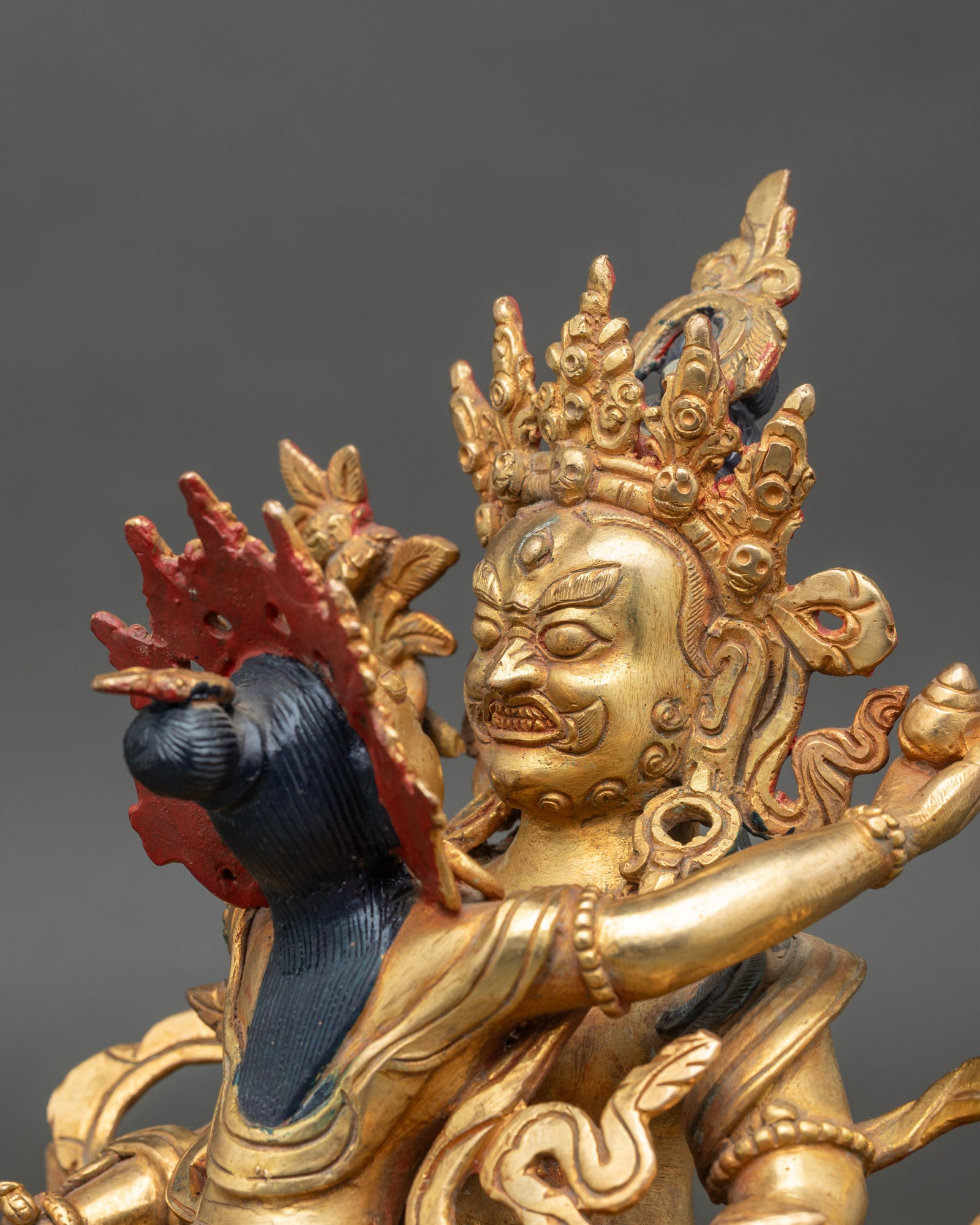 Dzambhala with Consort Statue | Buddhist Wealth Deity