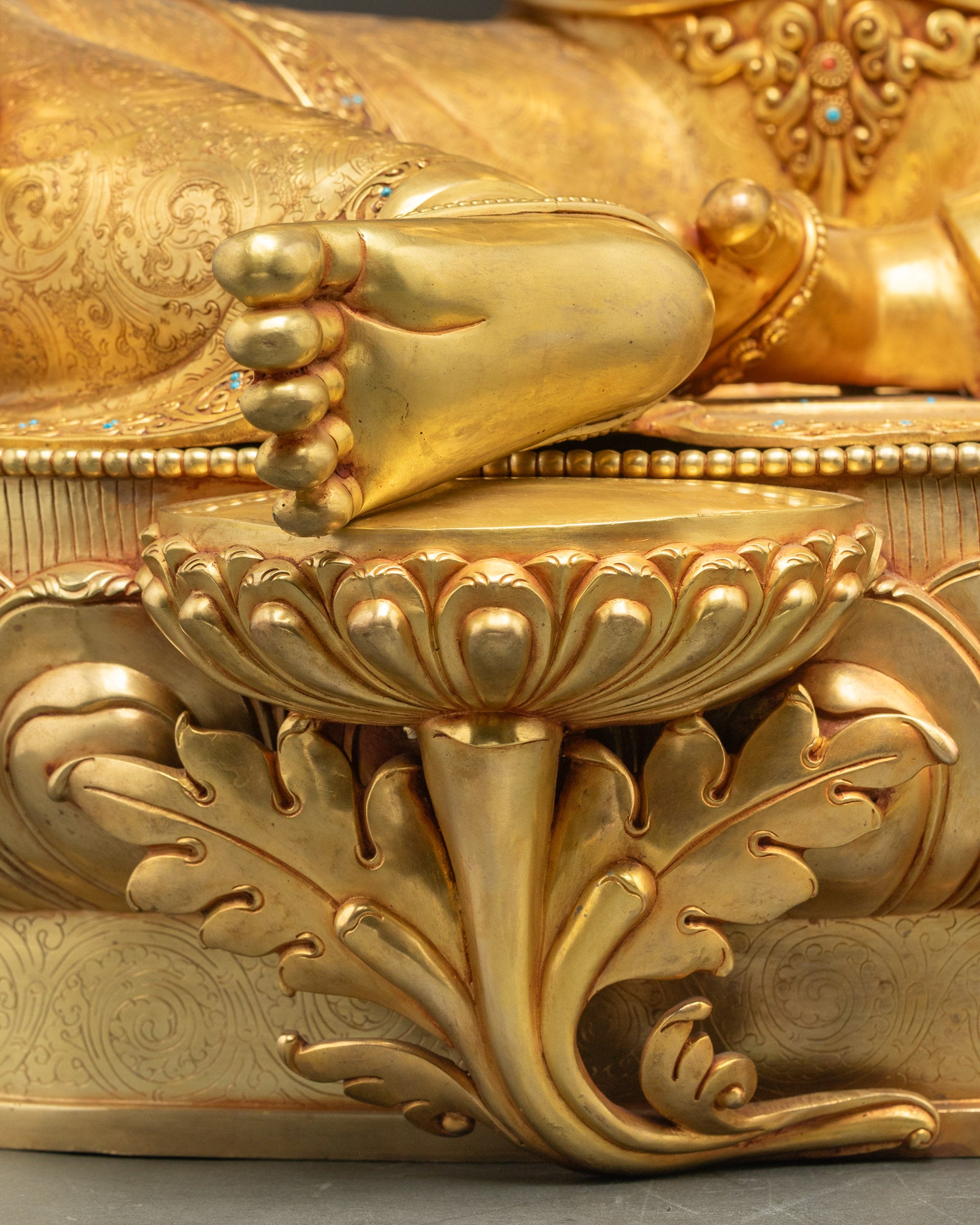Large Green Tara Statue | High-Quality Buddhist Sculpture from Nepal