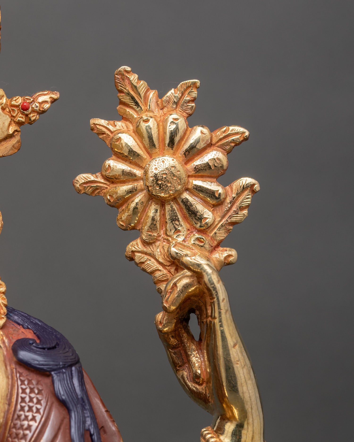 Chenrezig Statue – Enhance Mindfulness & Positive Energy