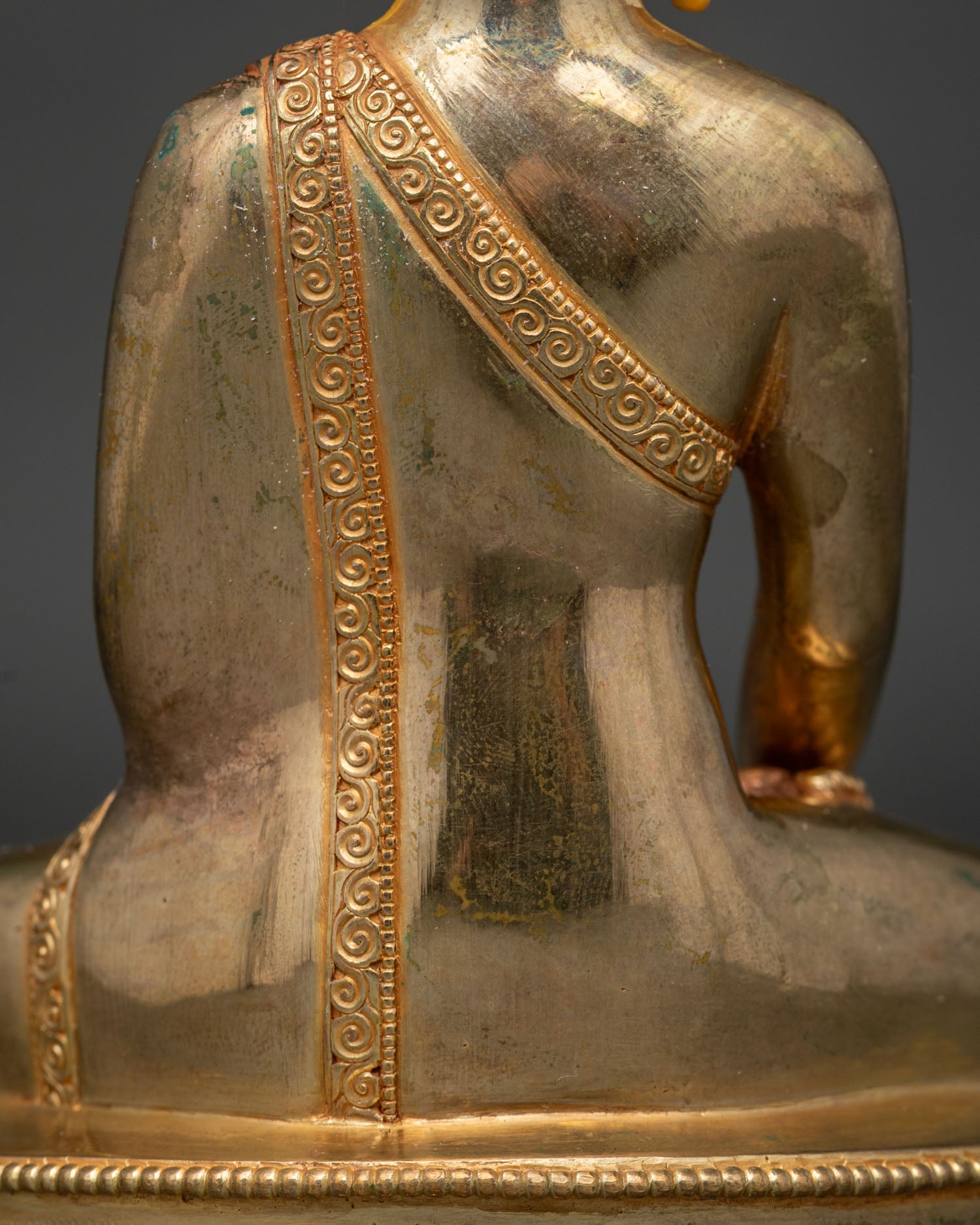Ratnasambhava Buddha Statue | Vajrayana Buddha of Equalizing Wisdom