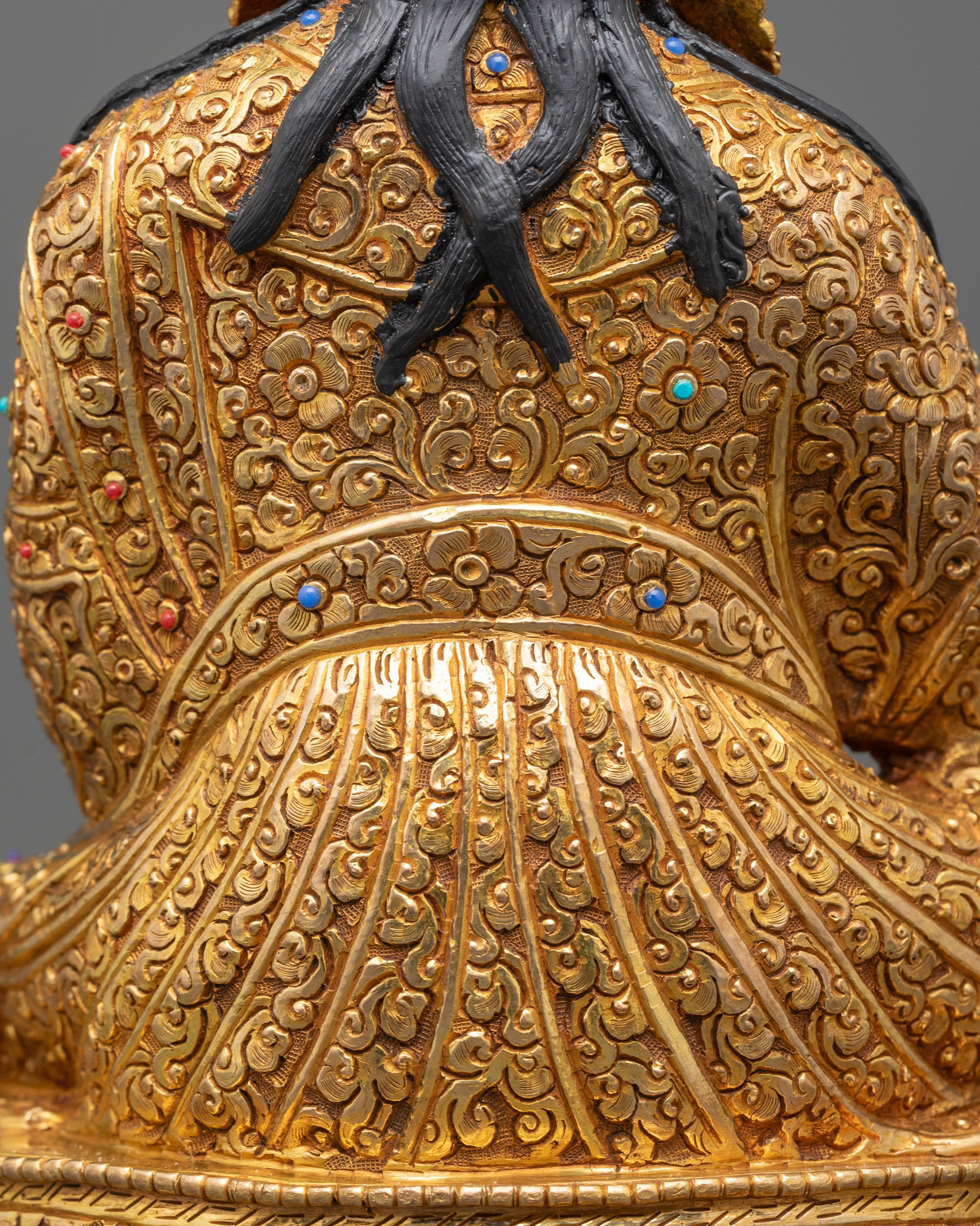 Guru Rinpoche Statue