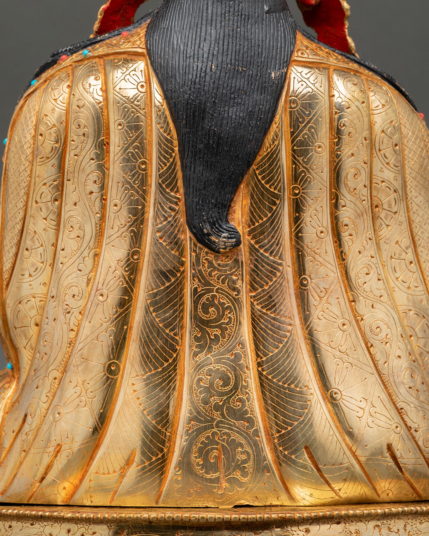 Guru Rinpoche Statue