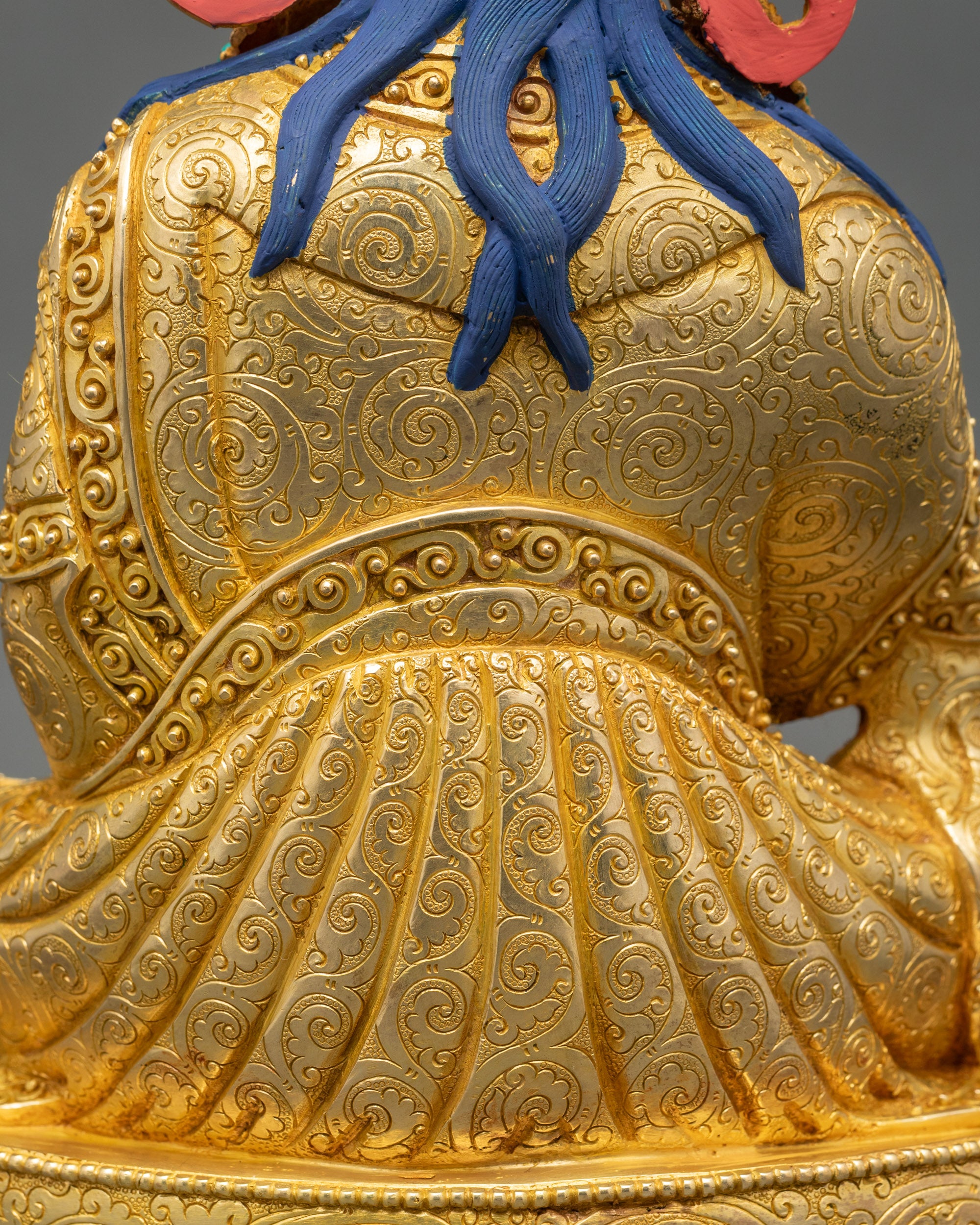 Guru Rinpoche Statue for Meditation | Tibetan Buddhist Artwork