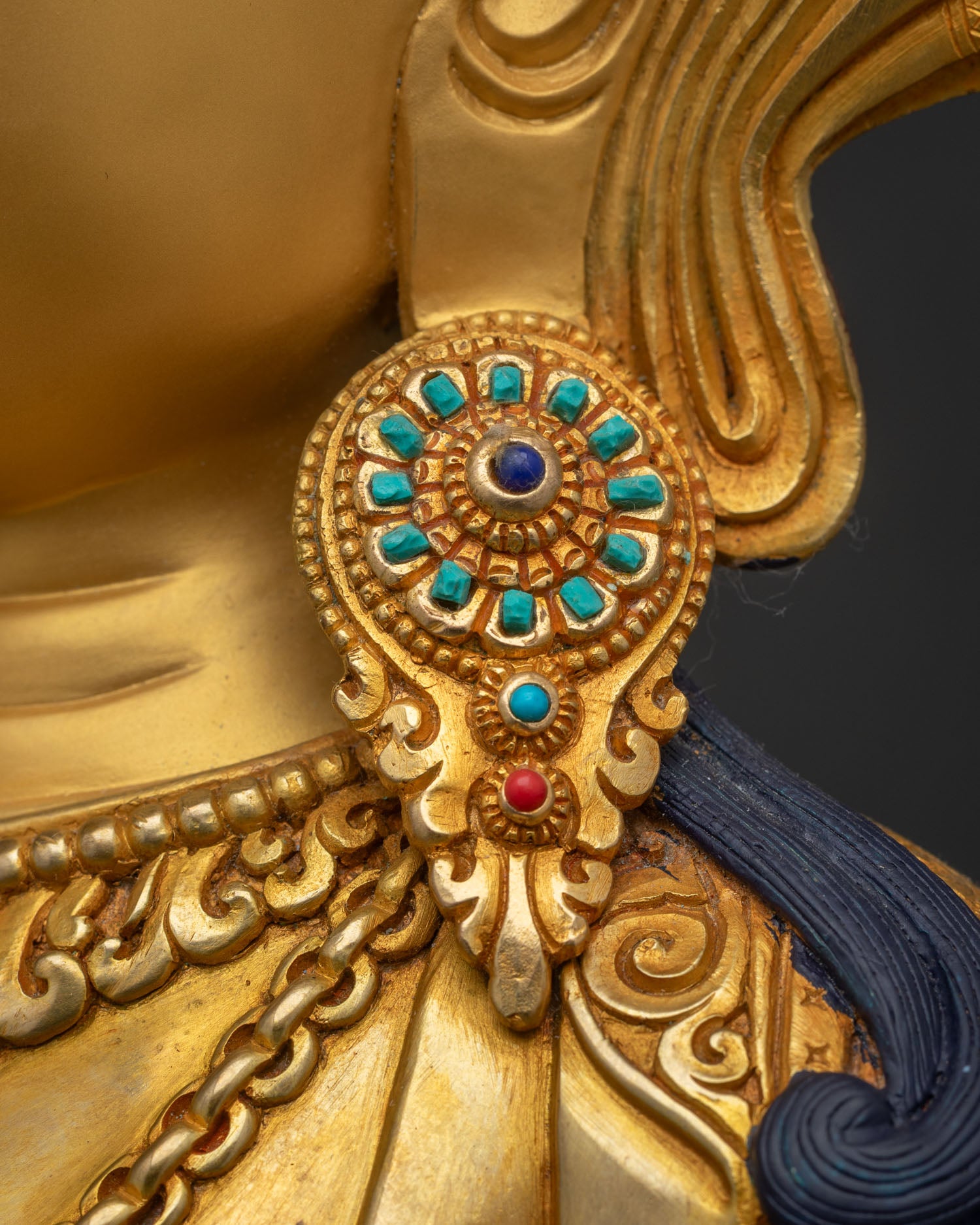 Amitayus Statue