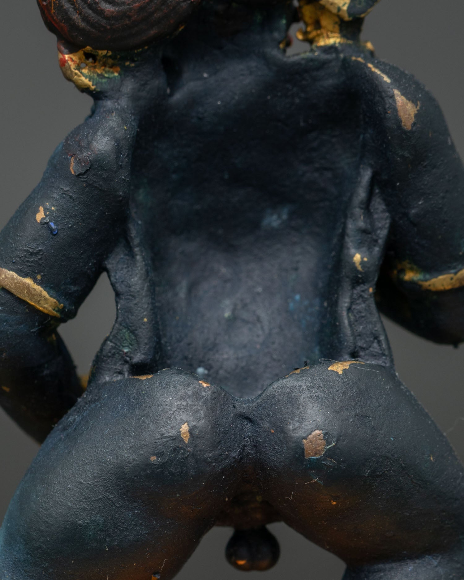 Black Dzambhala Statue