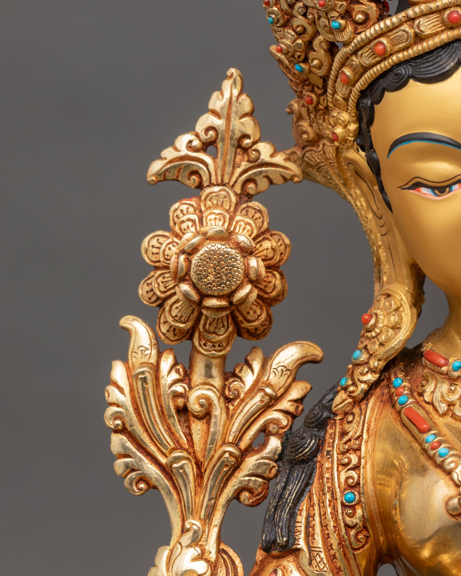 Green Tara Statue – Buddhist Deity of Swift Protection