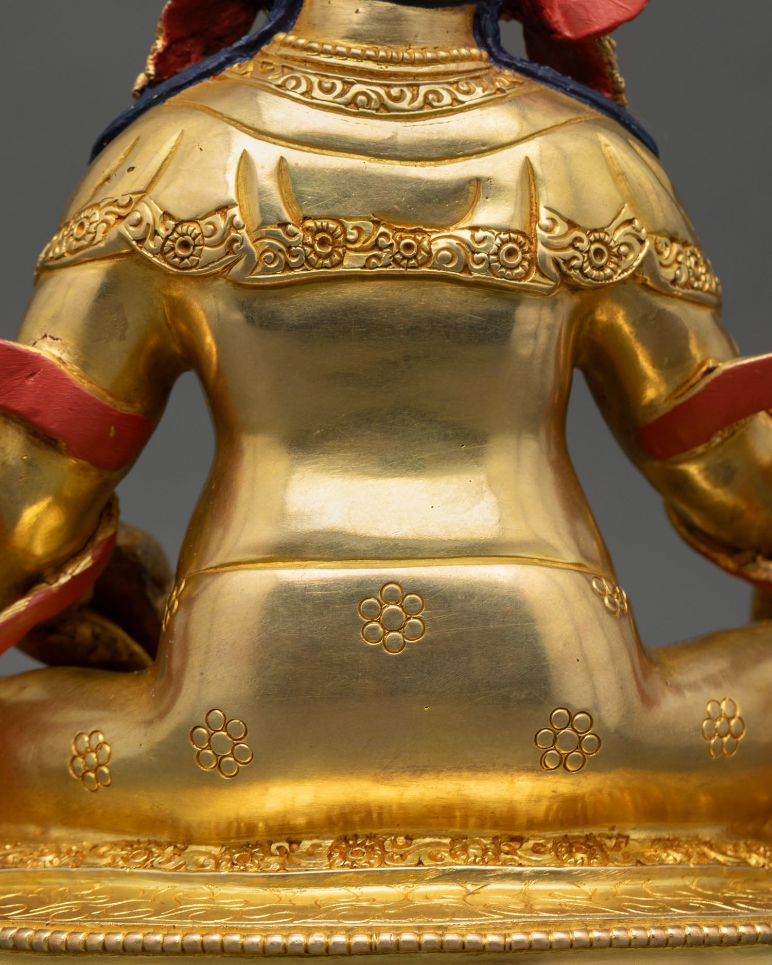 Dzambhala Statue
