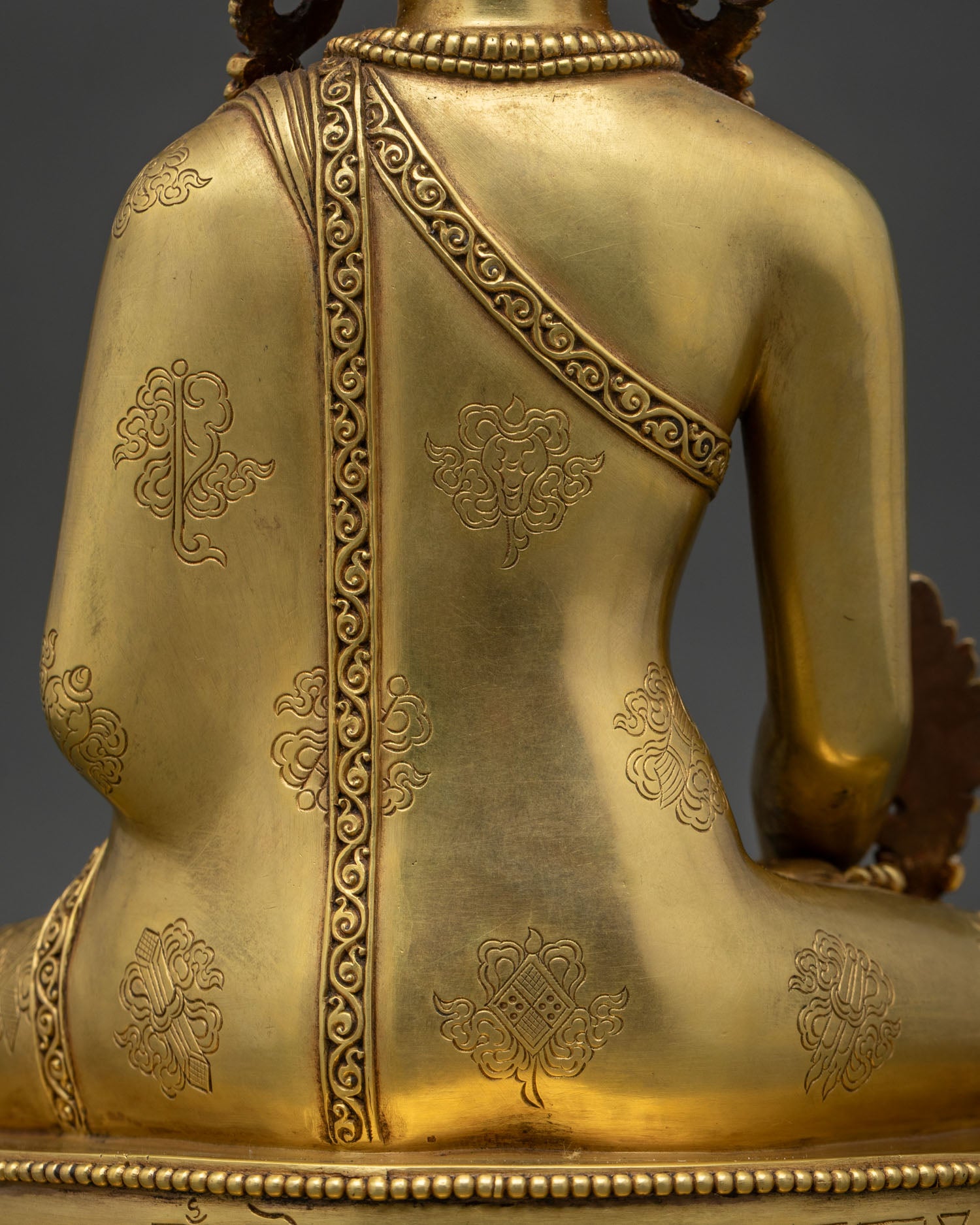 Crowned Medicine Buddha Statue | Buddhist Altar Art from Nepal